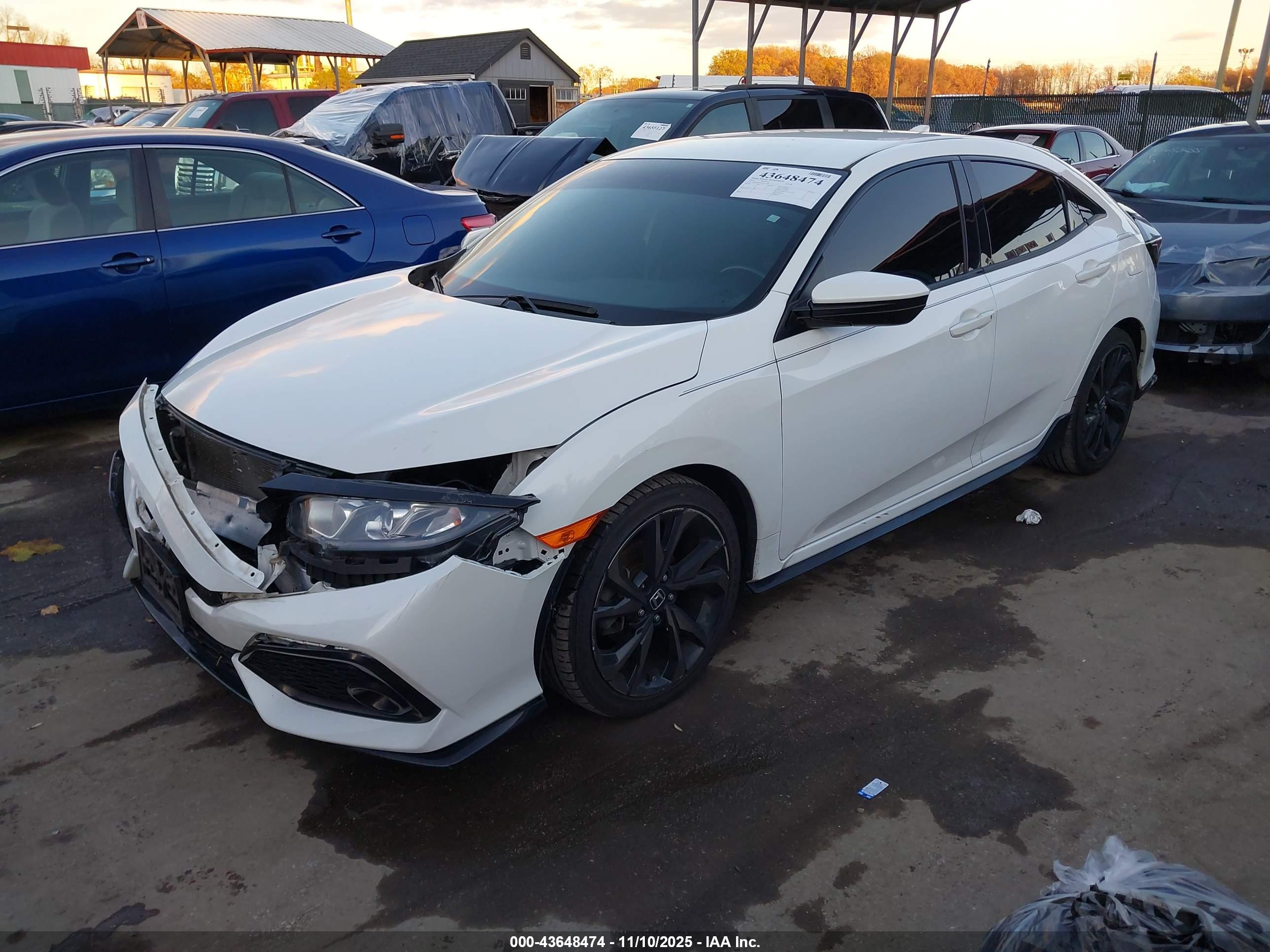 HONDA CIVIC image 2