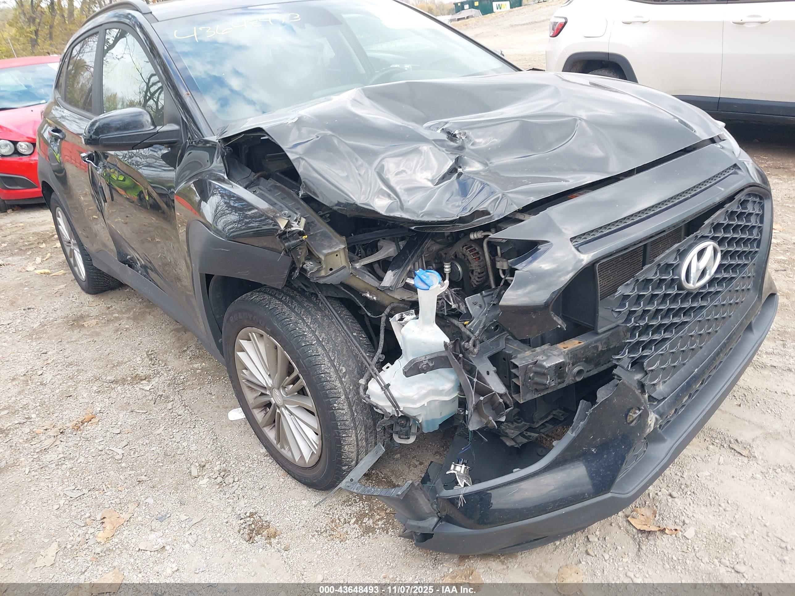 HYUNDAI KONA image 6