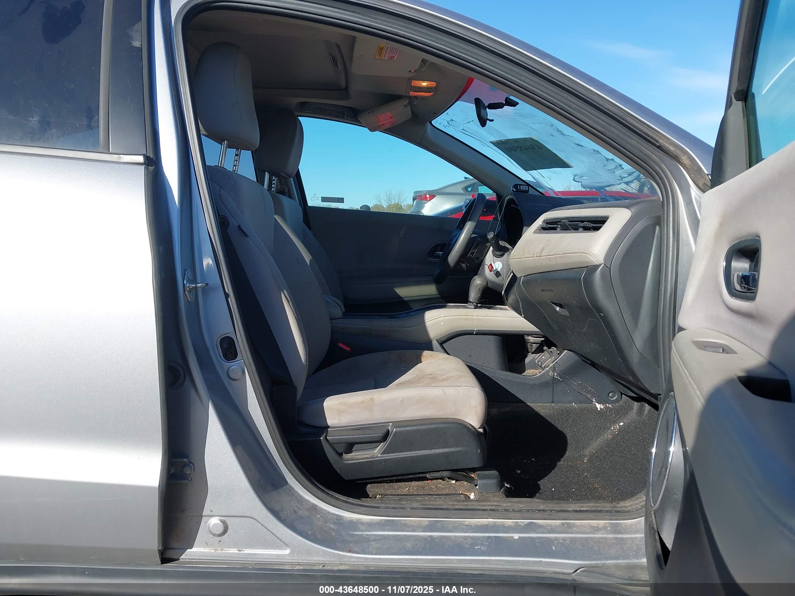 HONDA HR-V image 5