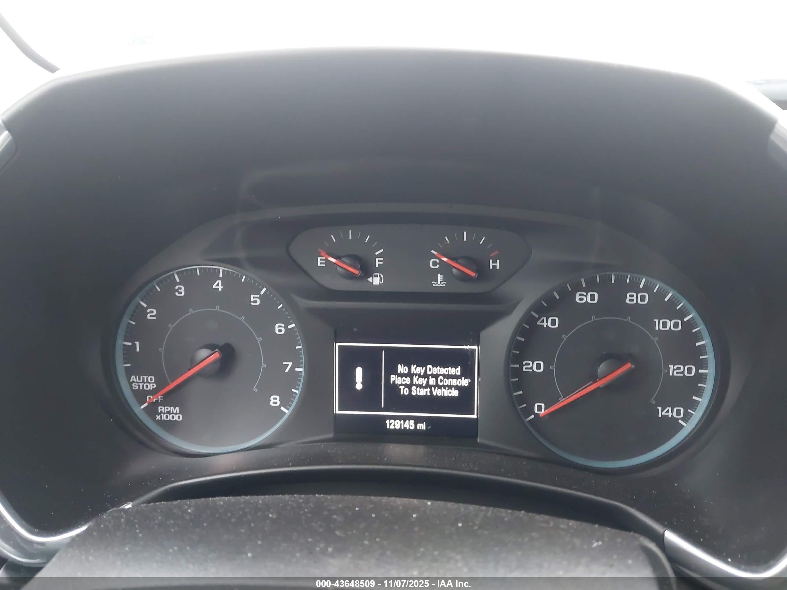 CHEVROLET EQUINOX image 7