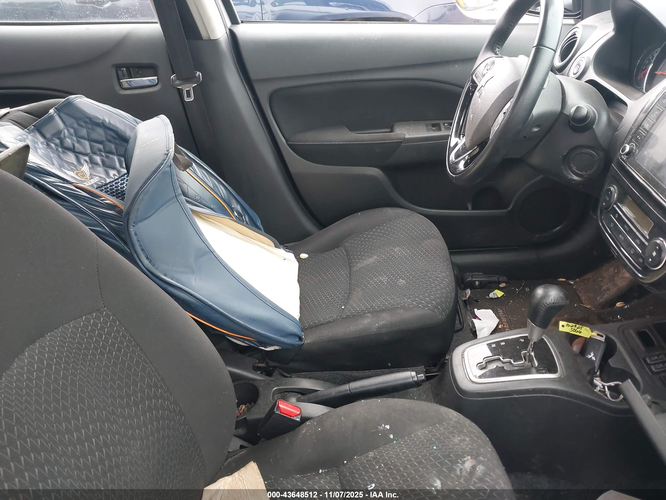 MITSUBISHI MIRAGE image 5
