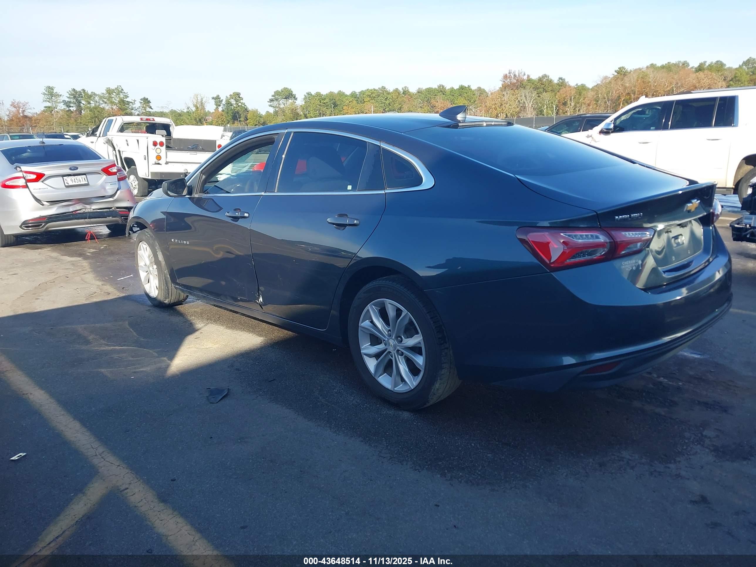 CHEVROLET MALIBU image 3