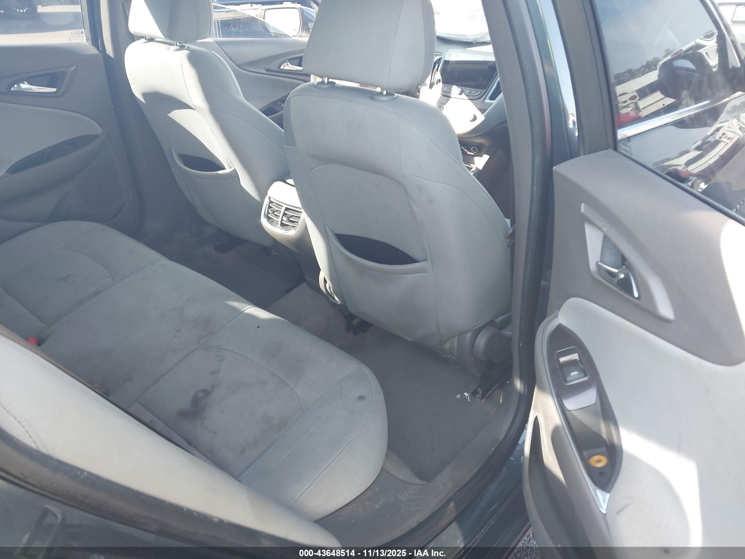 CHEVROLET MALIBU image 8