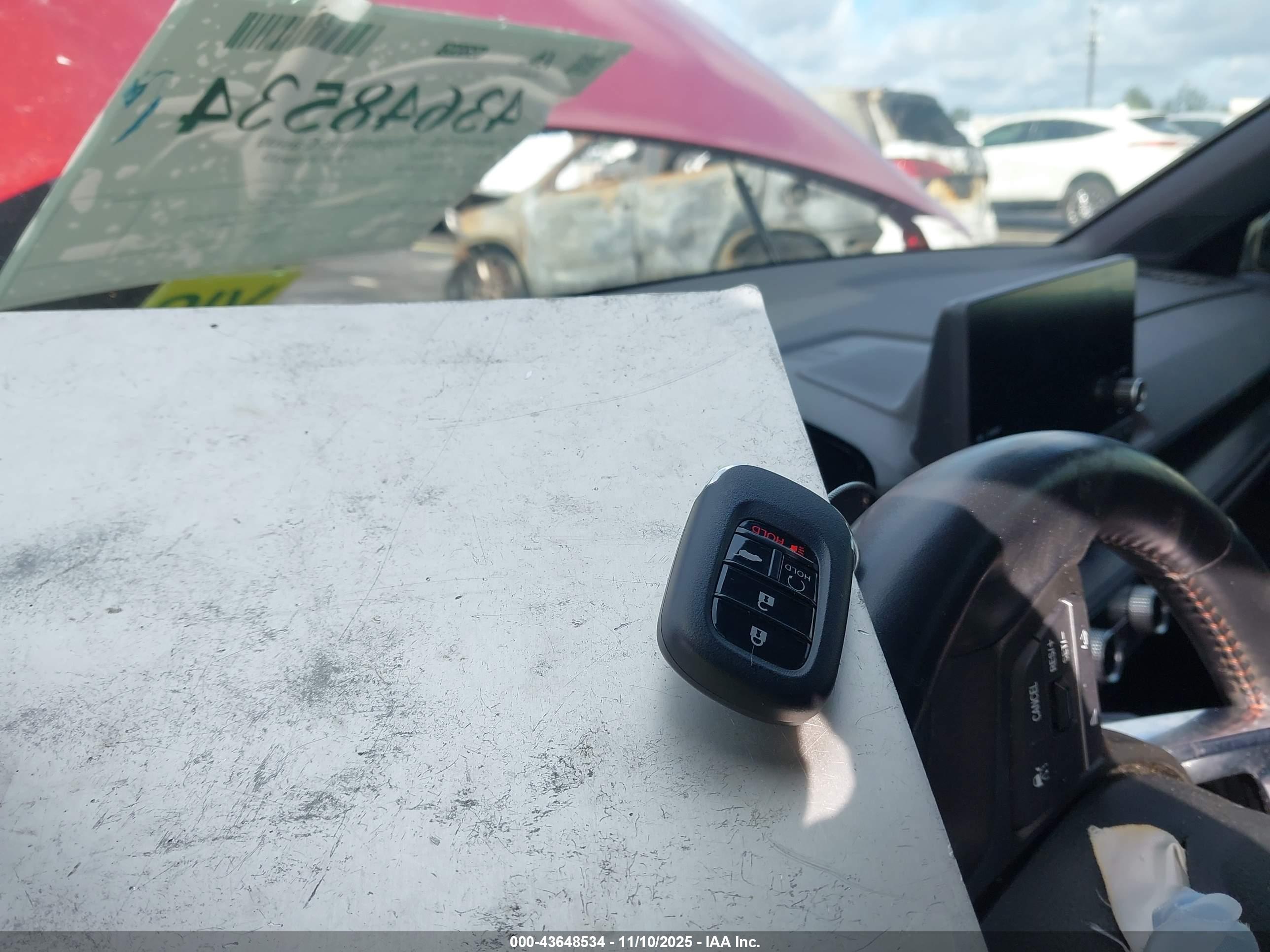 HONDA CR-V image 11