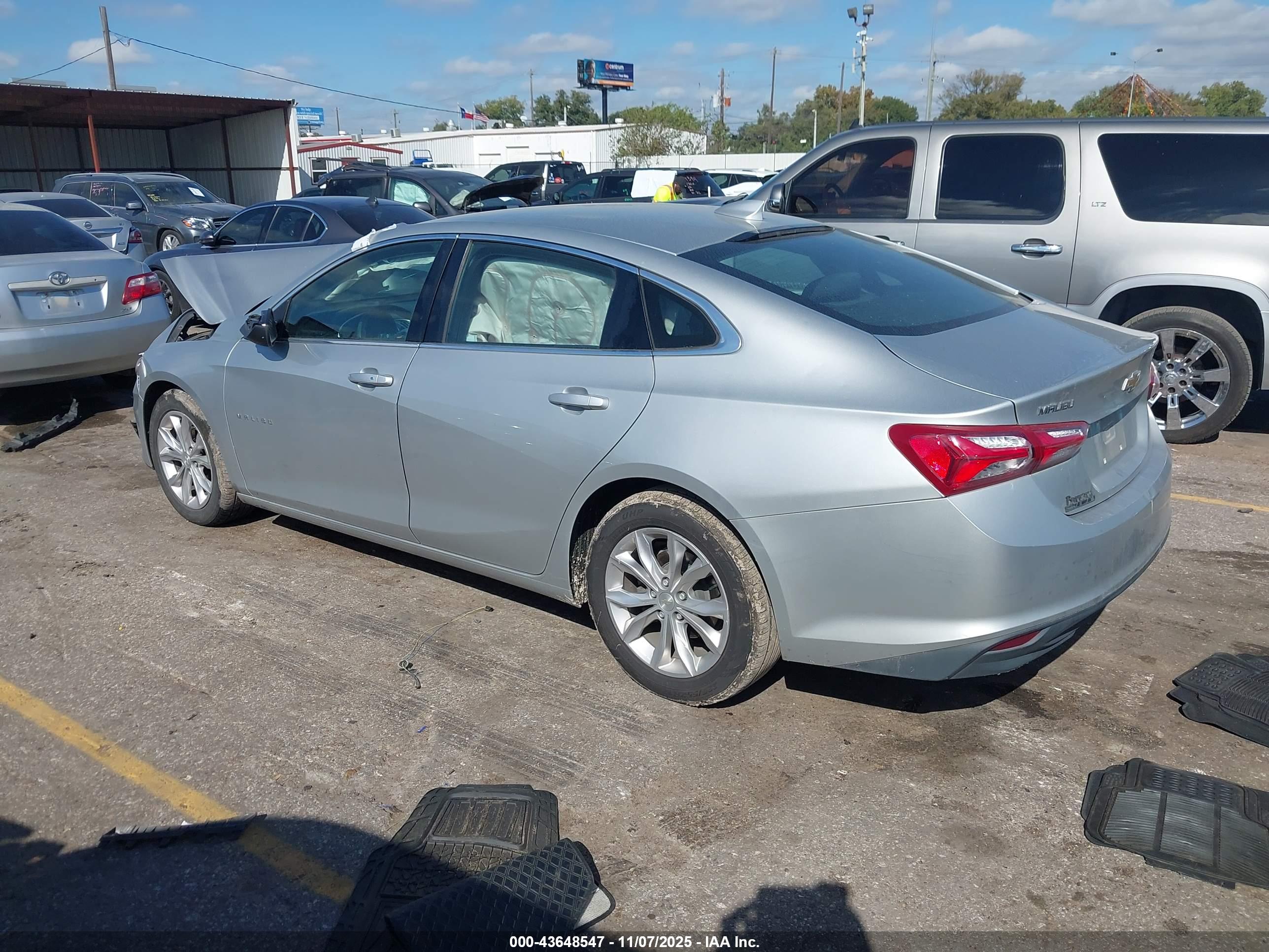 CHEVROLET MALIBU image 3