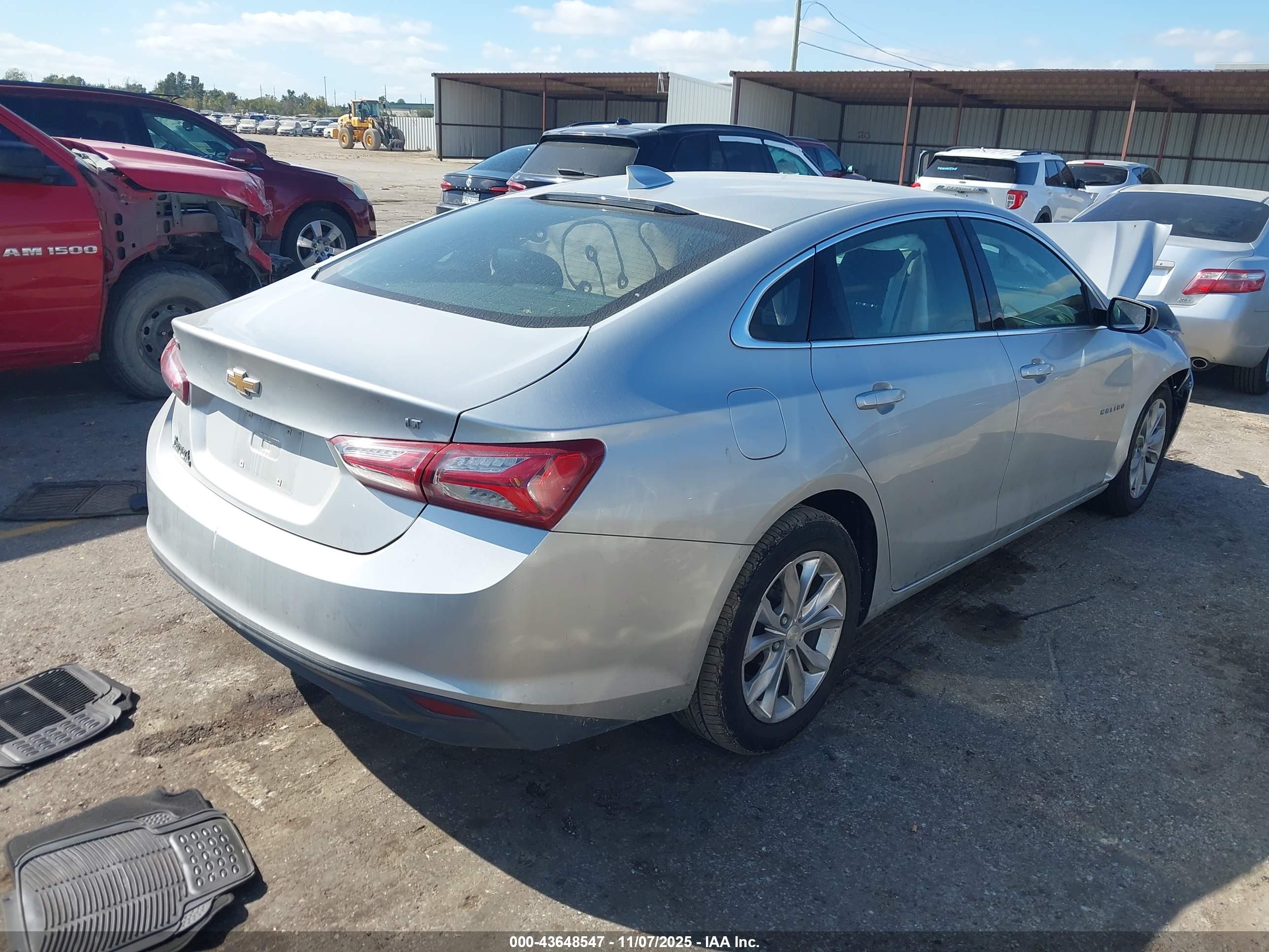 CHEVROLET MALIBU image 4