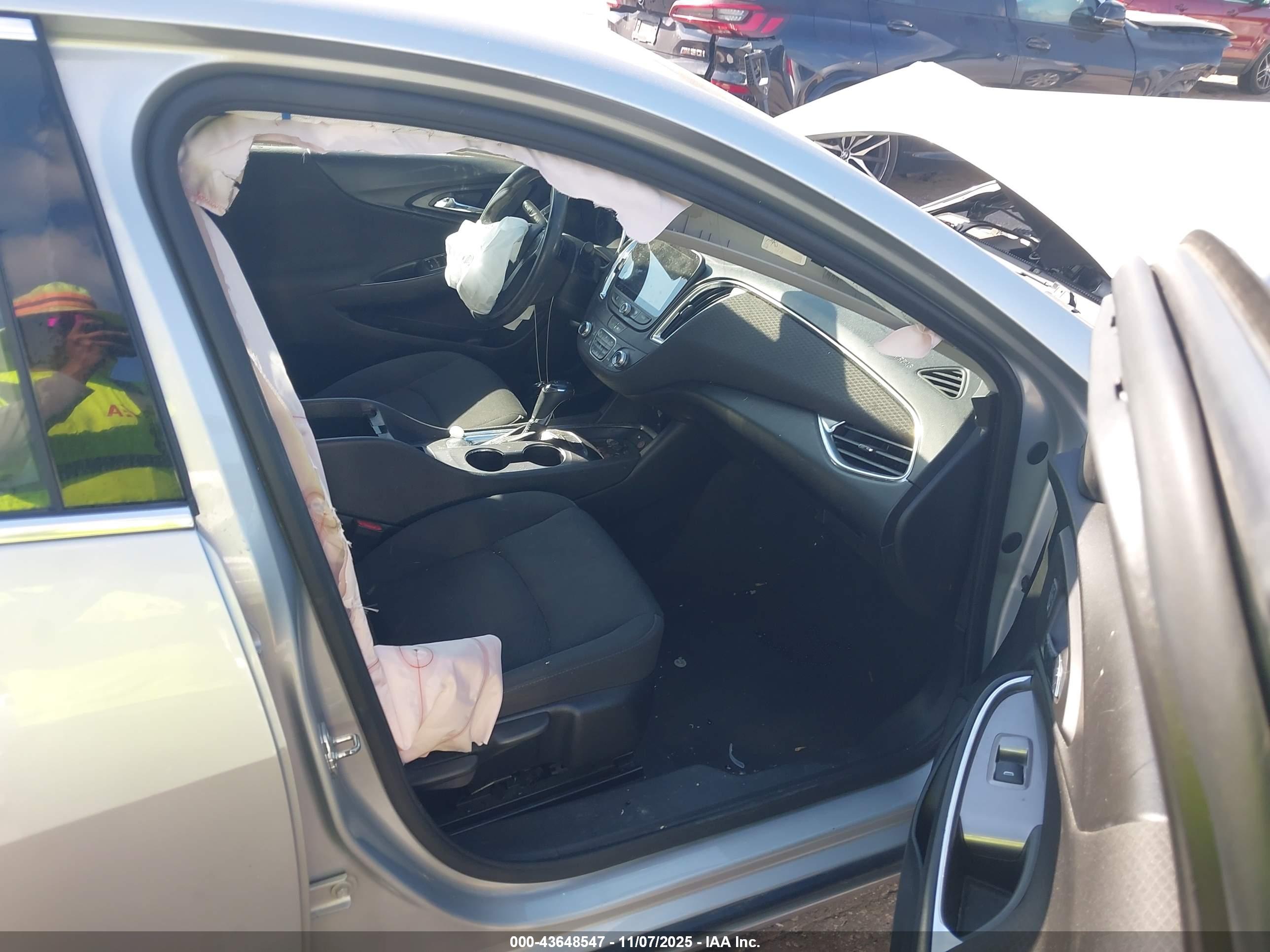 CHEVROLET MALIBU image 5