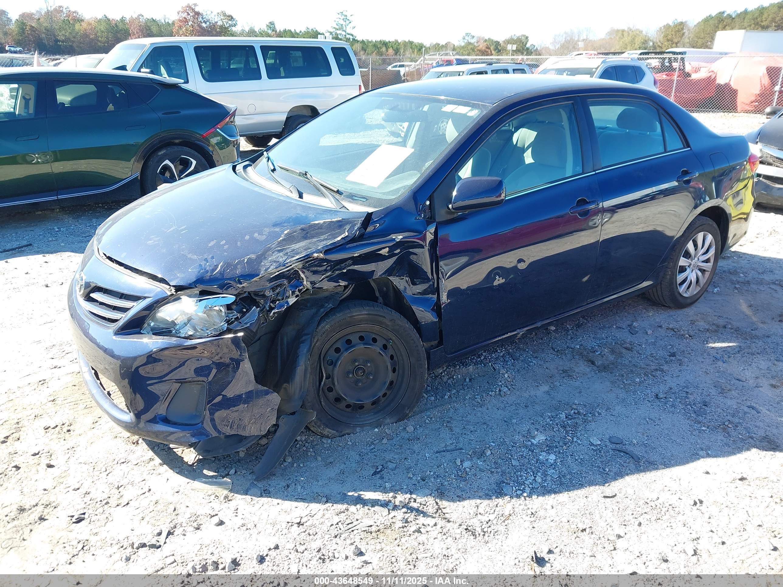 TOYOTA COROLLA image 2