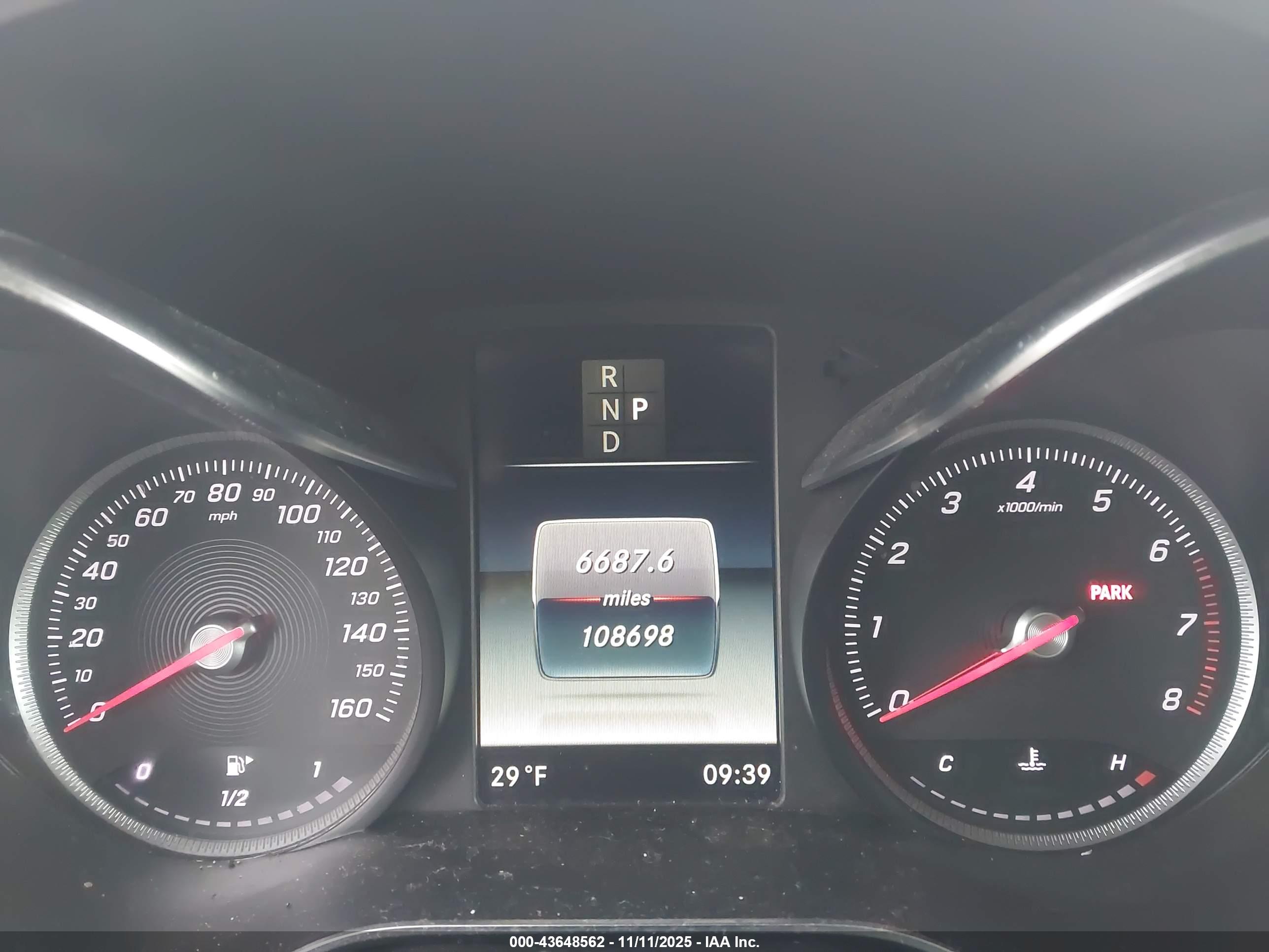 MERCEDES-BENZ GLC image 7