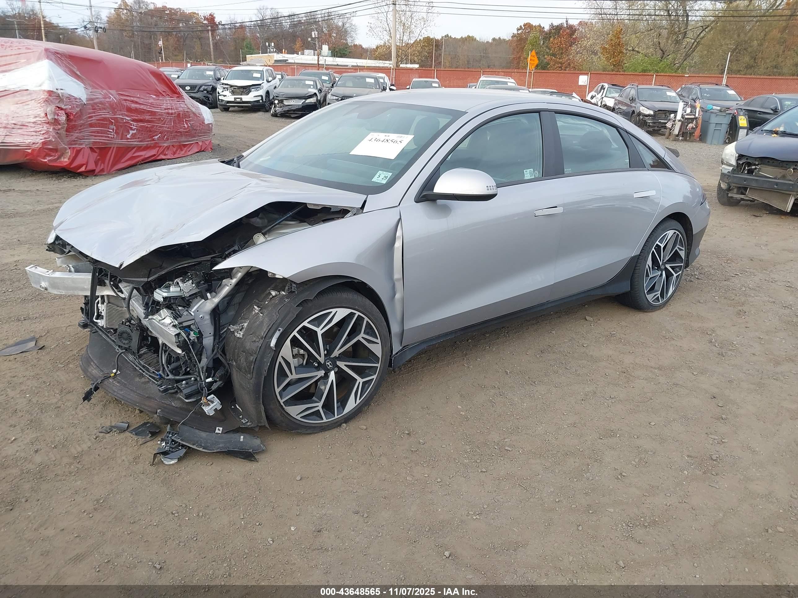 HYUNDAI IONIQ image 2