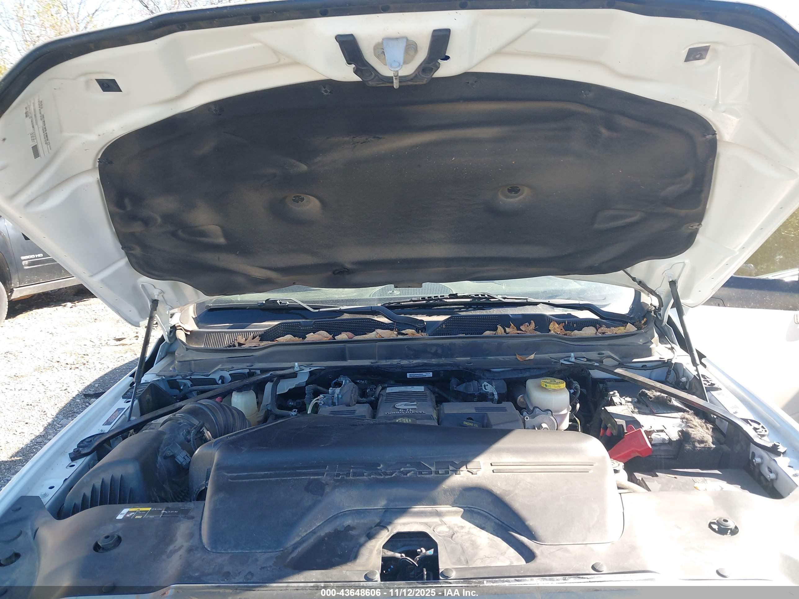 RAM 3500 image 10