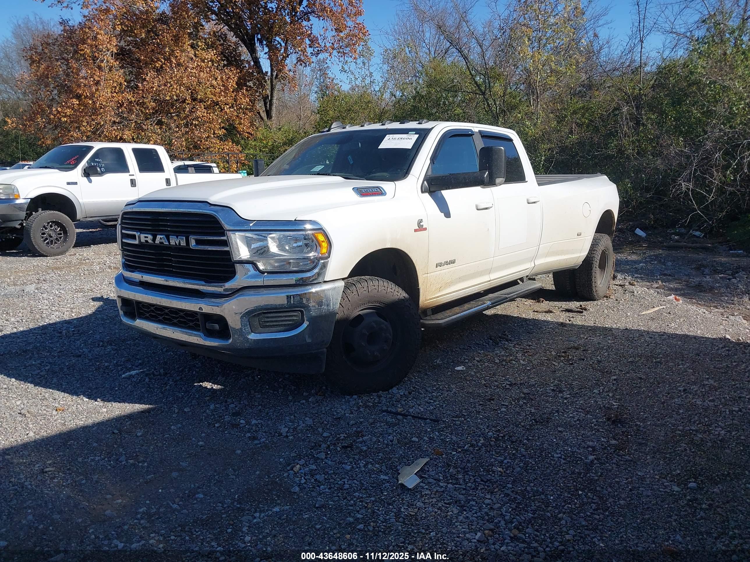 RAM 3500 image 2