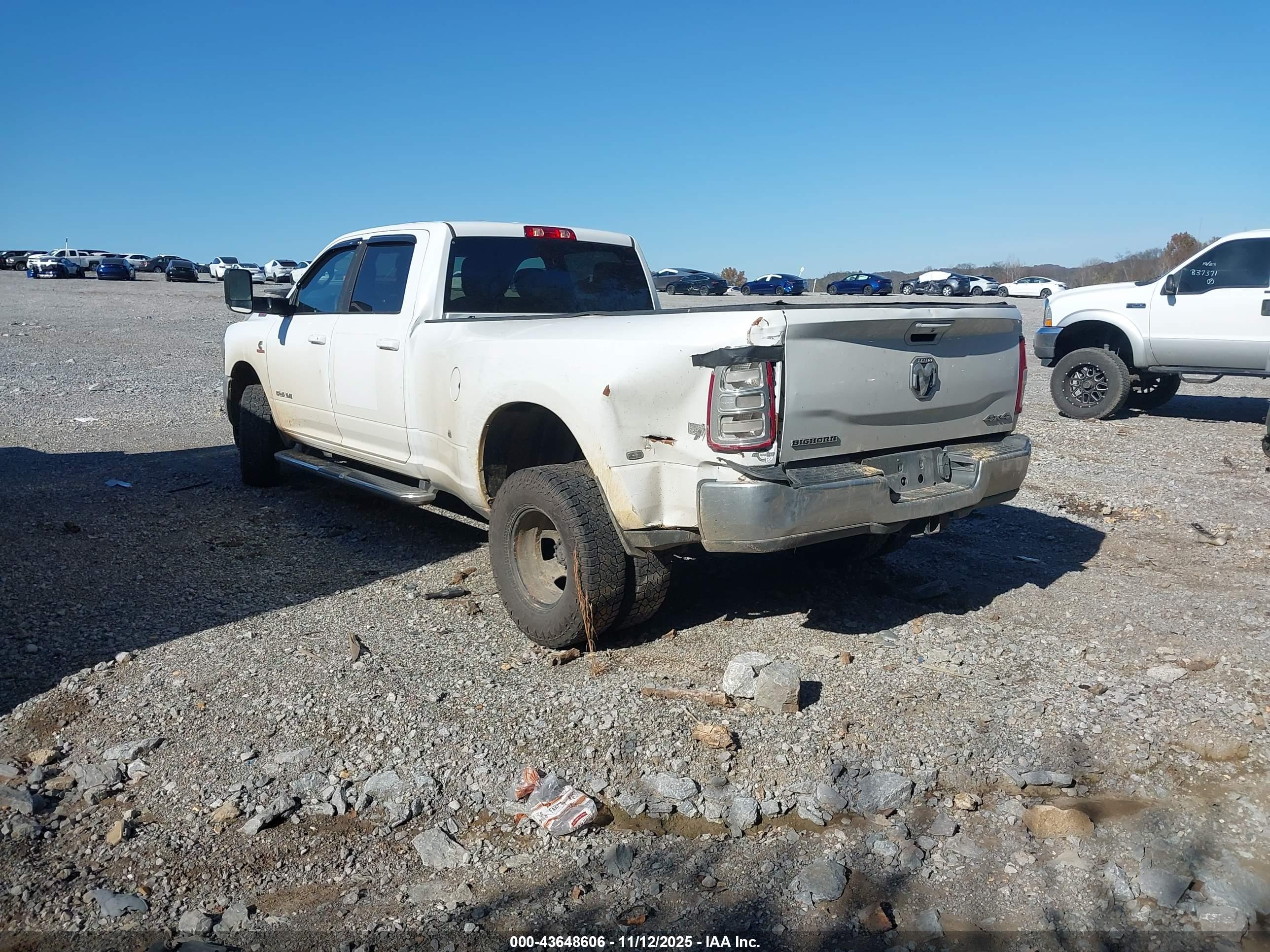 RAM 3500 image 3
