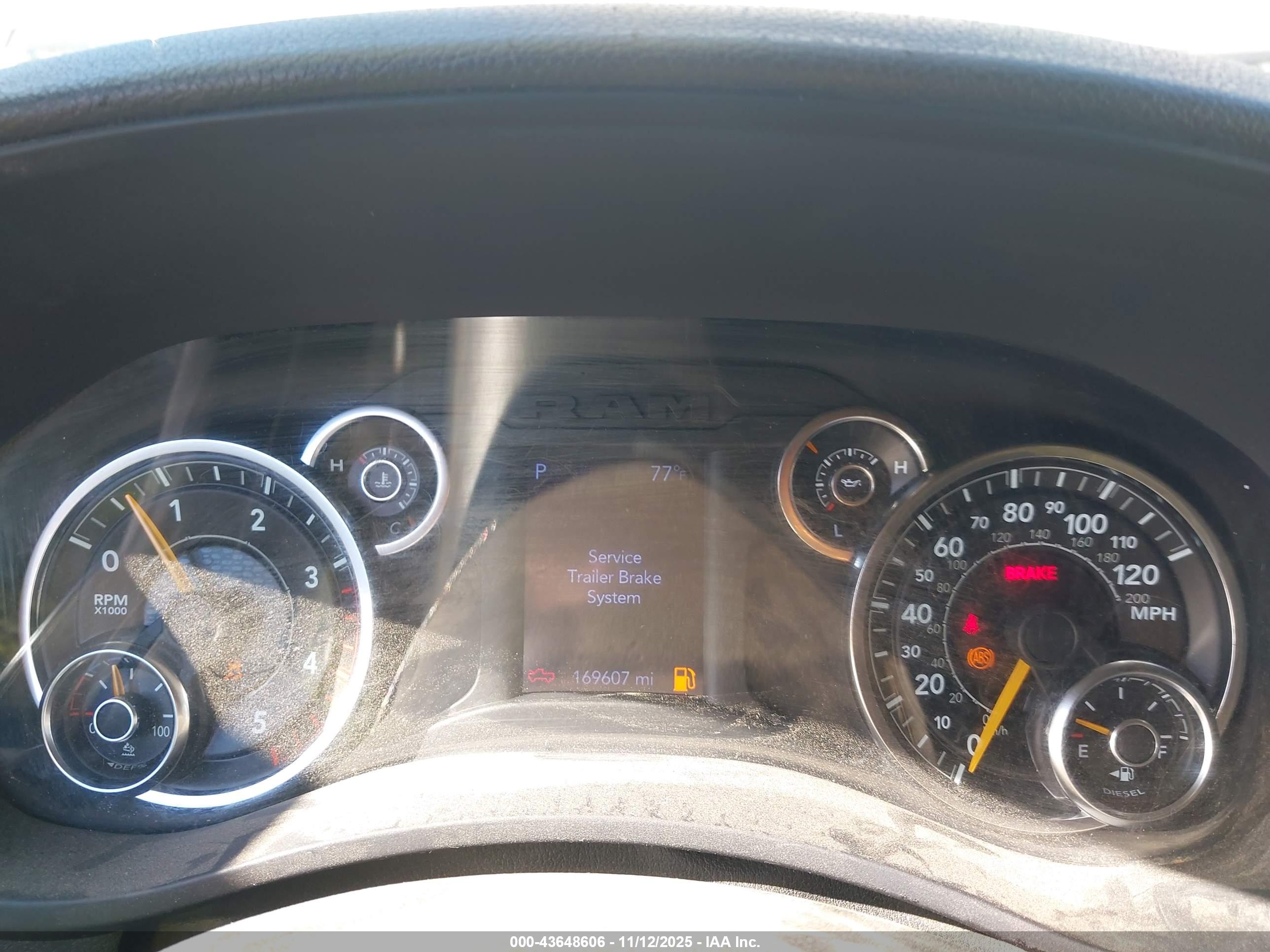 RAM 3500 image 6