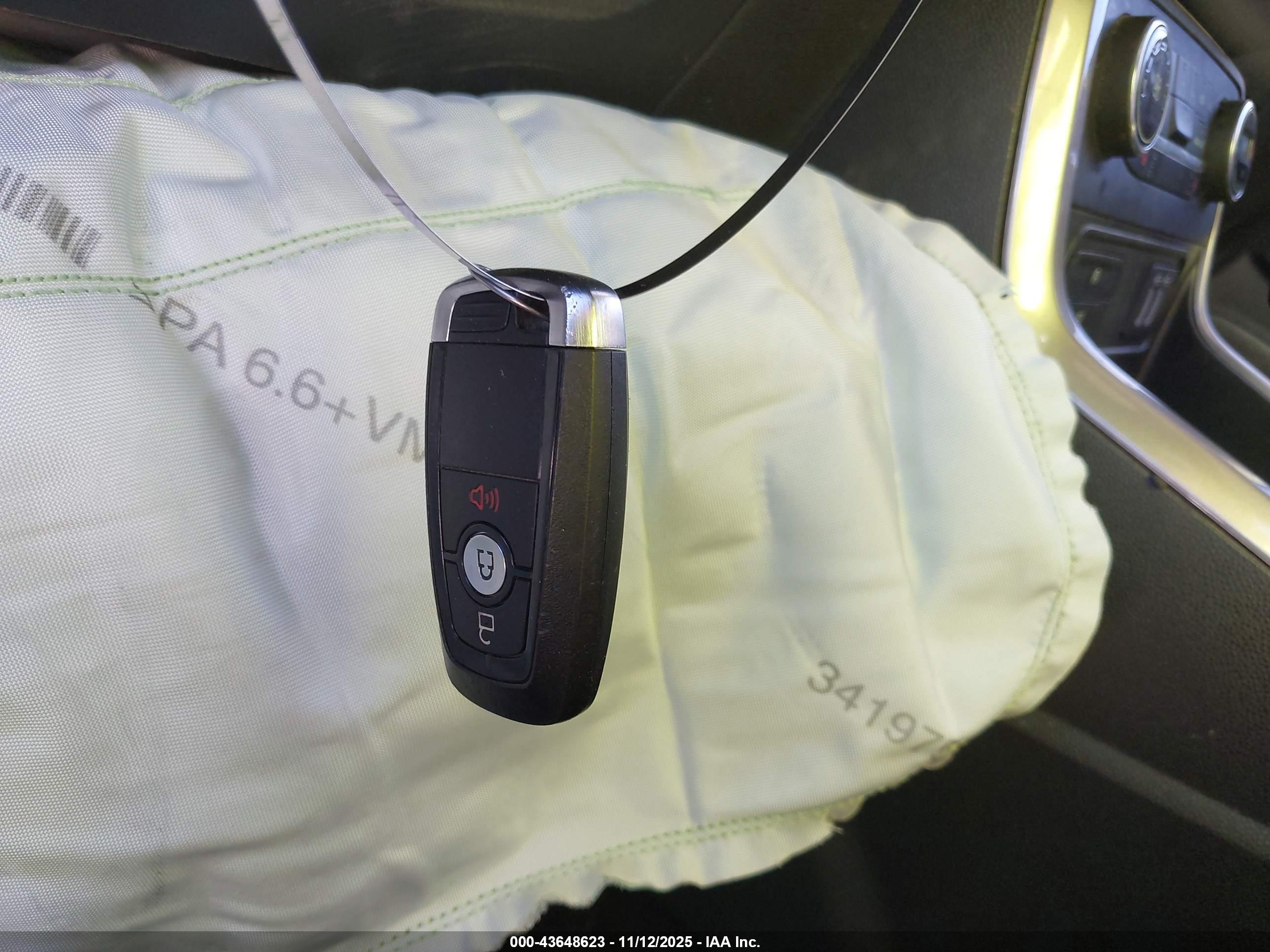FORD ECOSPORT image 11