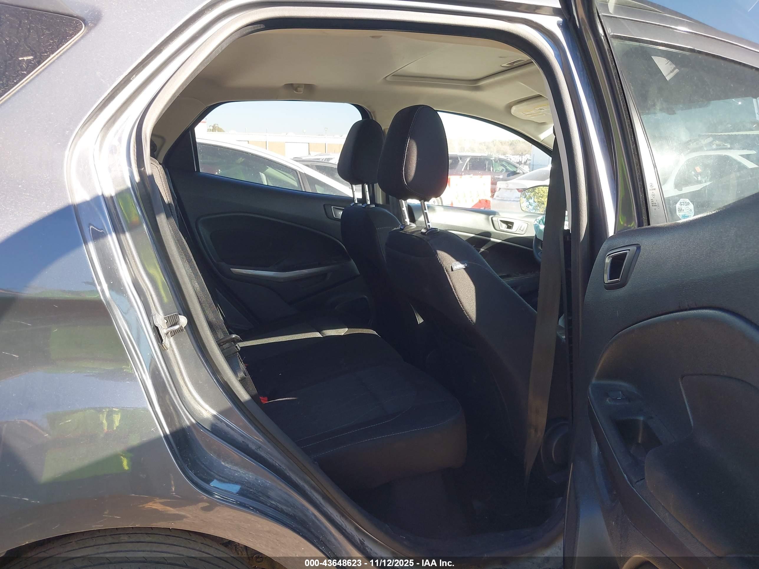 FORD ECOSPORT image 8