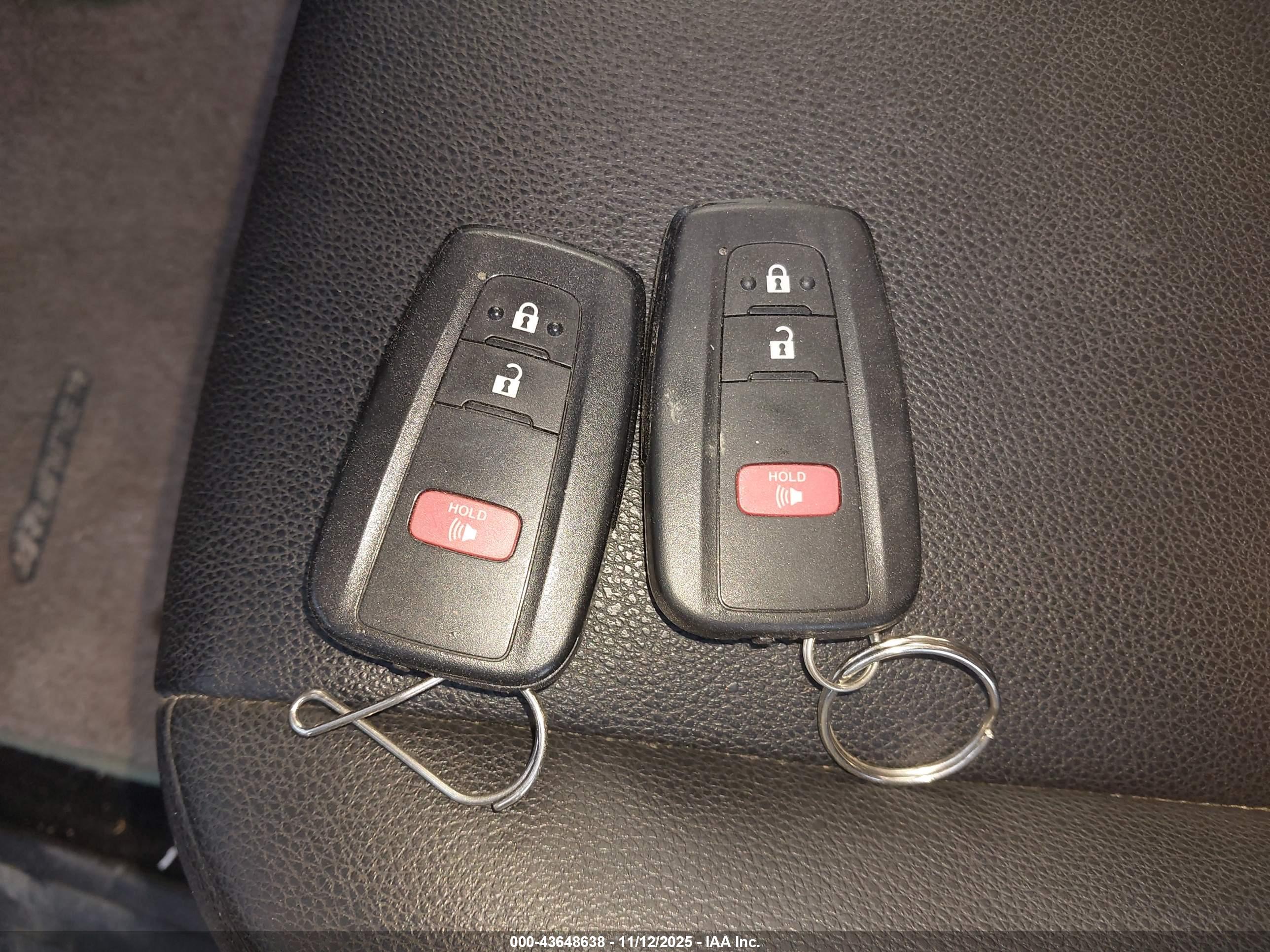 TOYOTA 4RUNNER image 11
