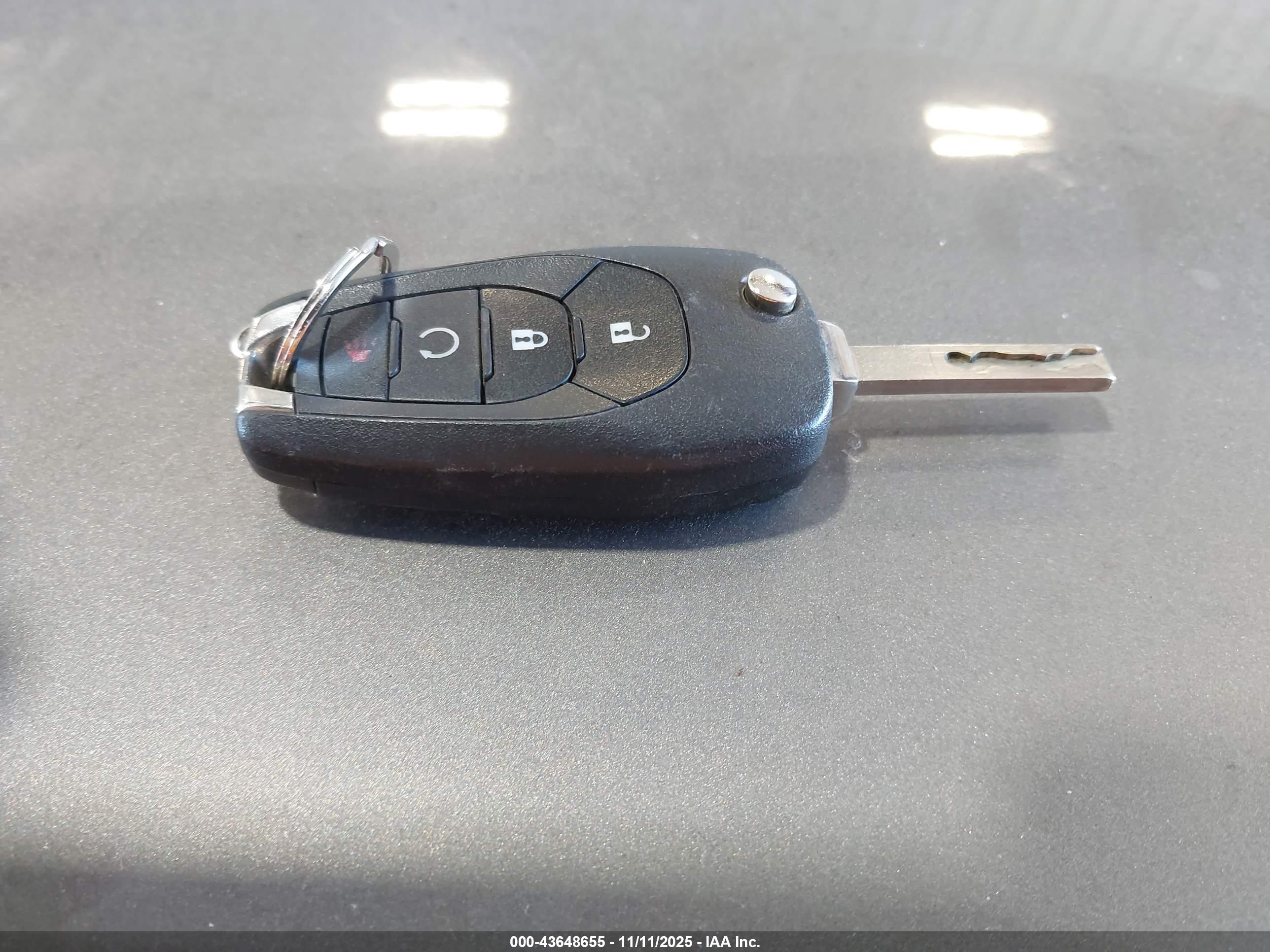 CHEVROLET CRUZE image 11