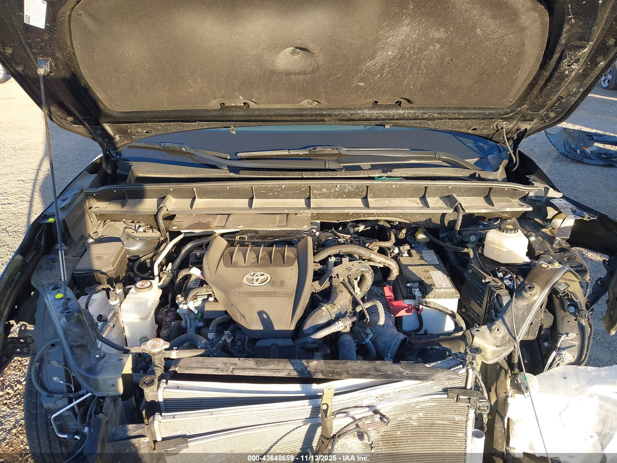 TOYOTA HIGHLANDER image 10