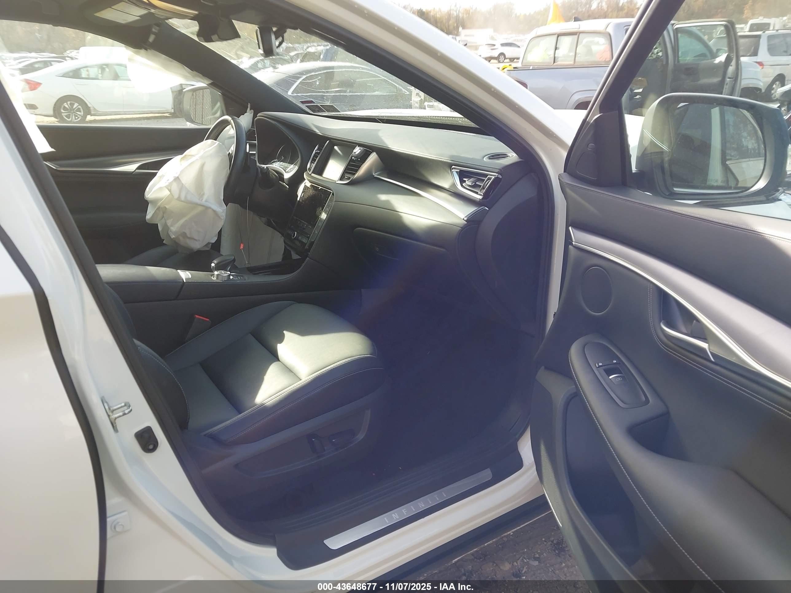 INFINITI QX55 image 5