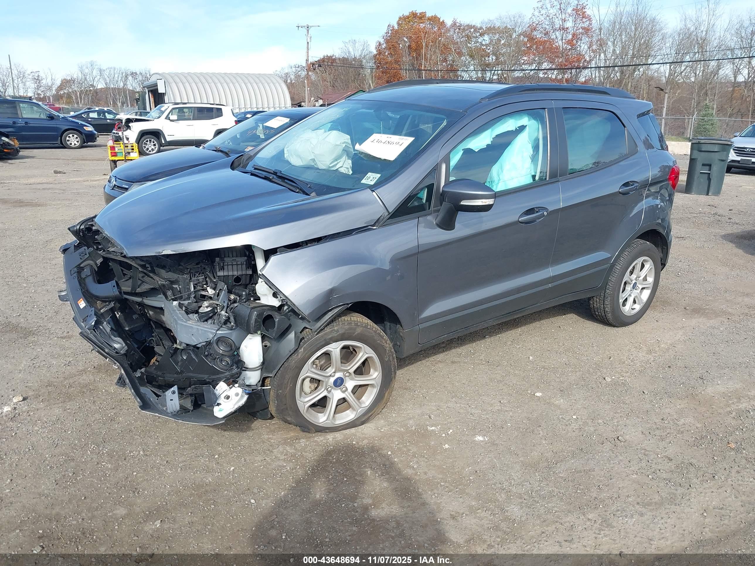 FORD ECOSPORT image 2