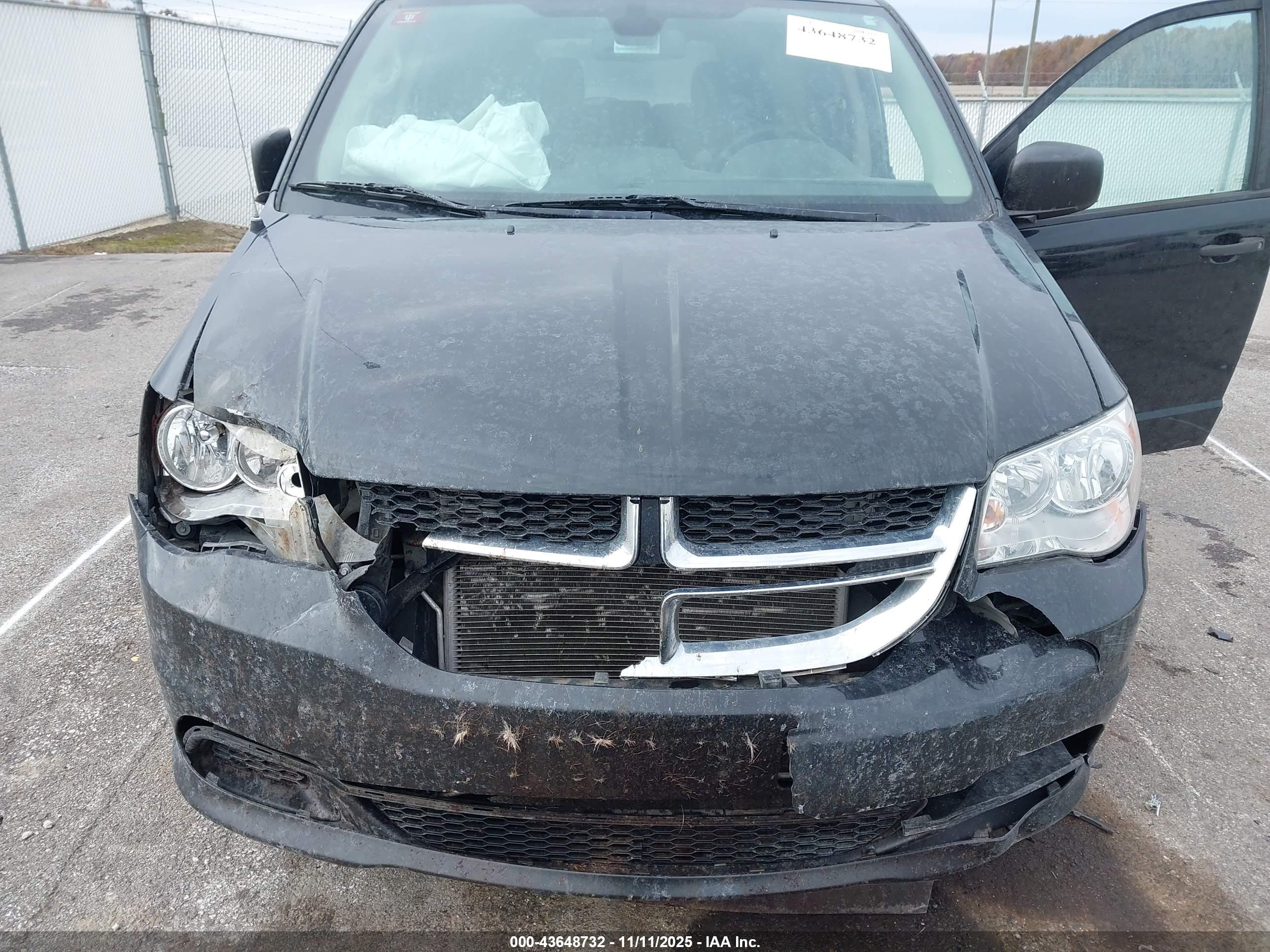 DODGE GRAND image 6