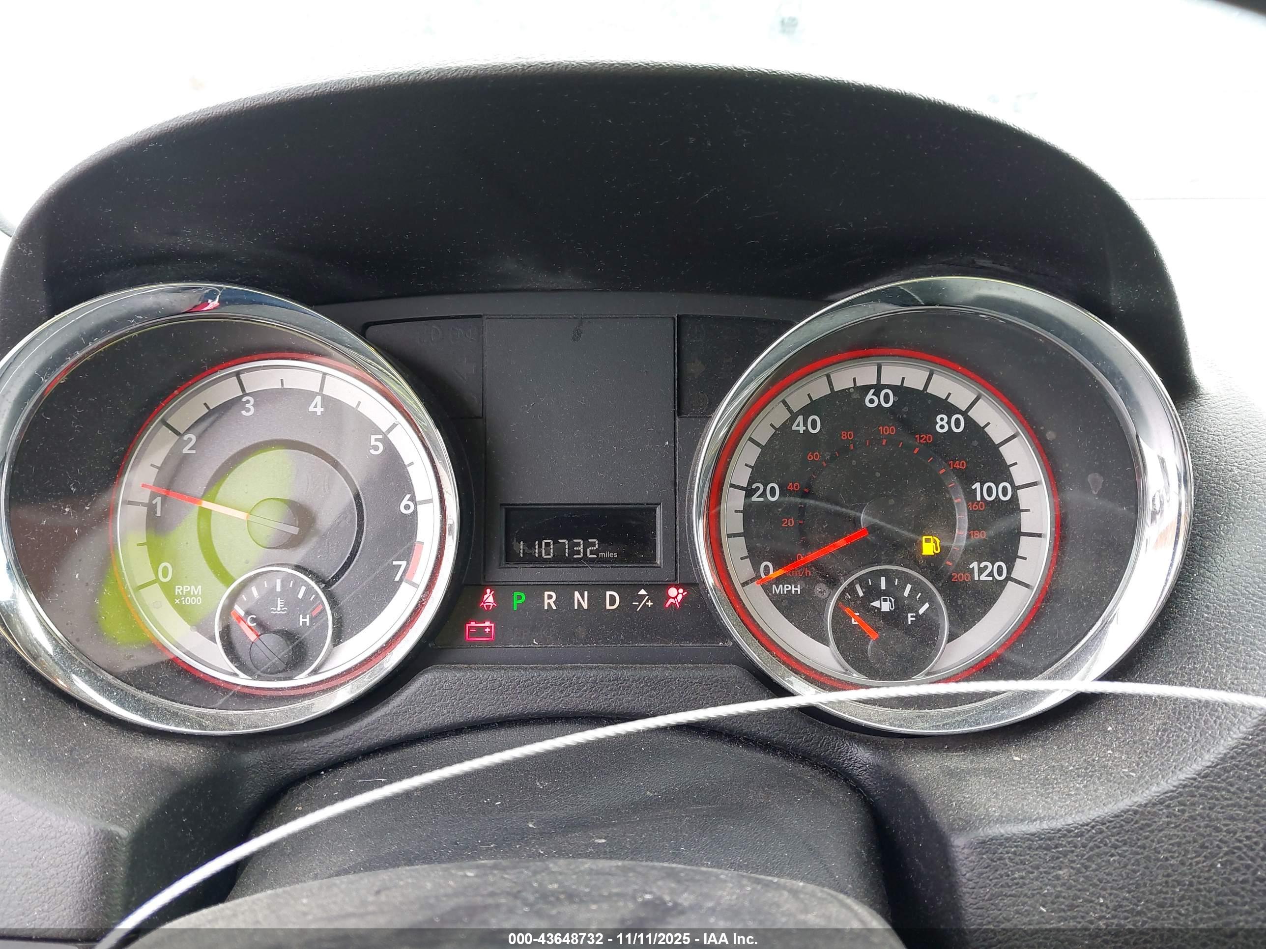 DODGE GRAND image 7