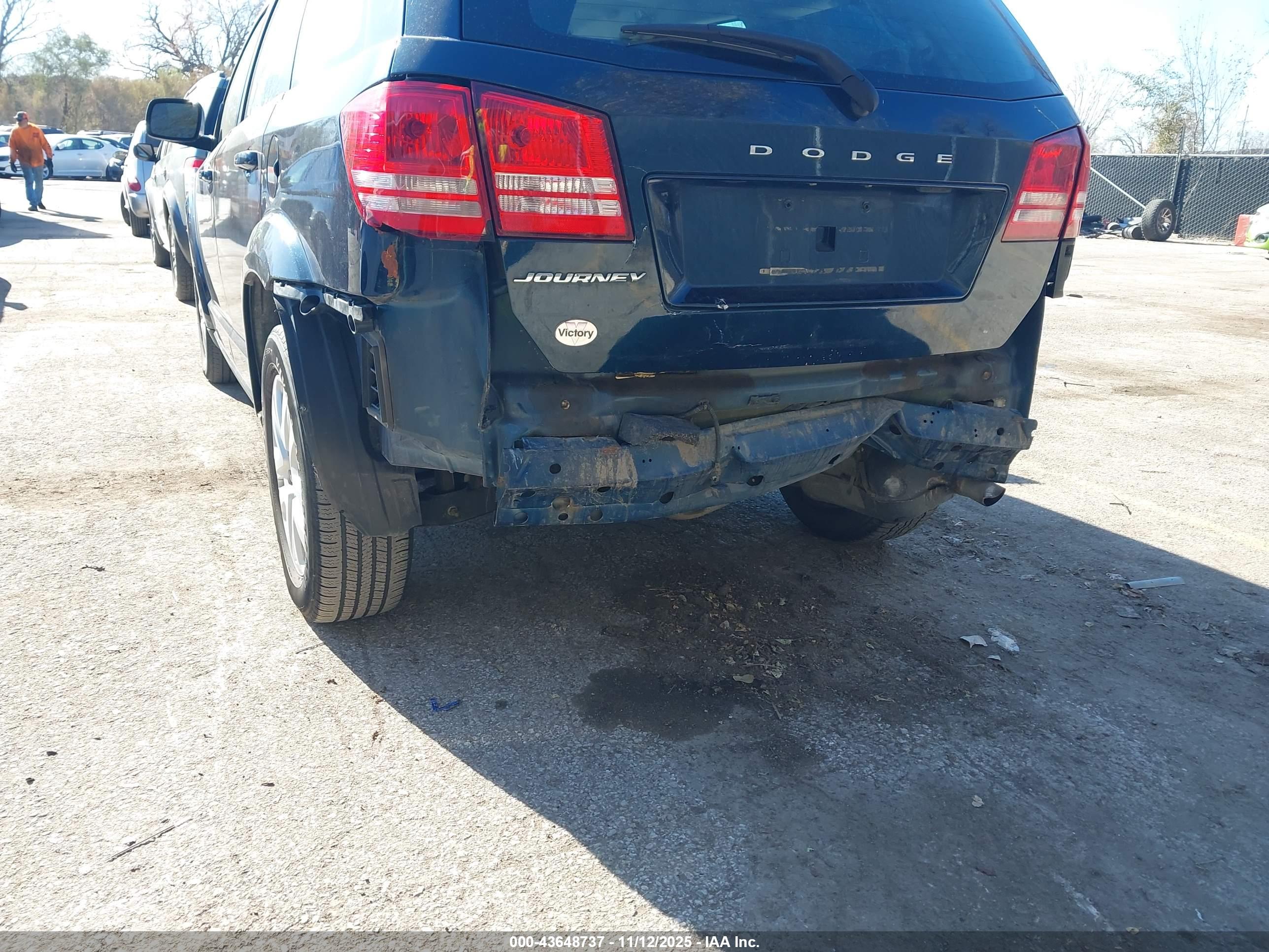 DODGE JOURNEY image 6