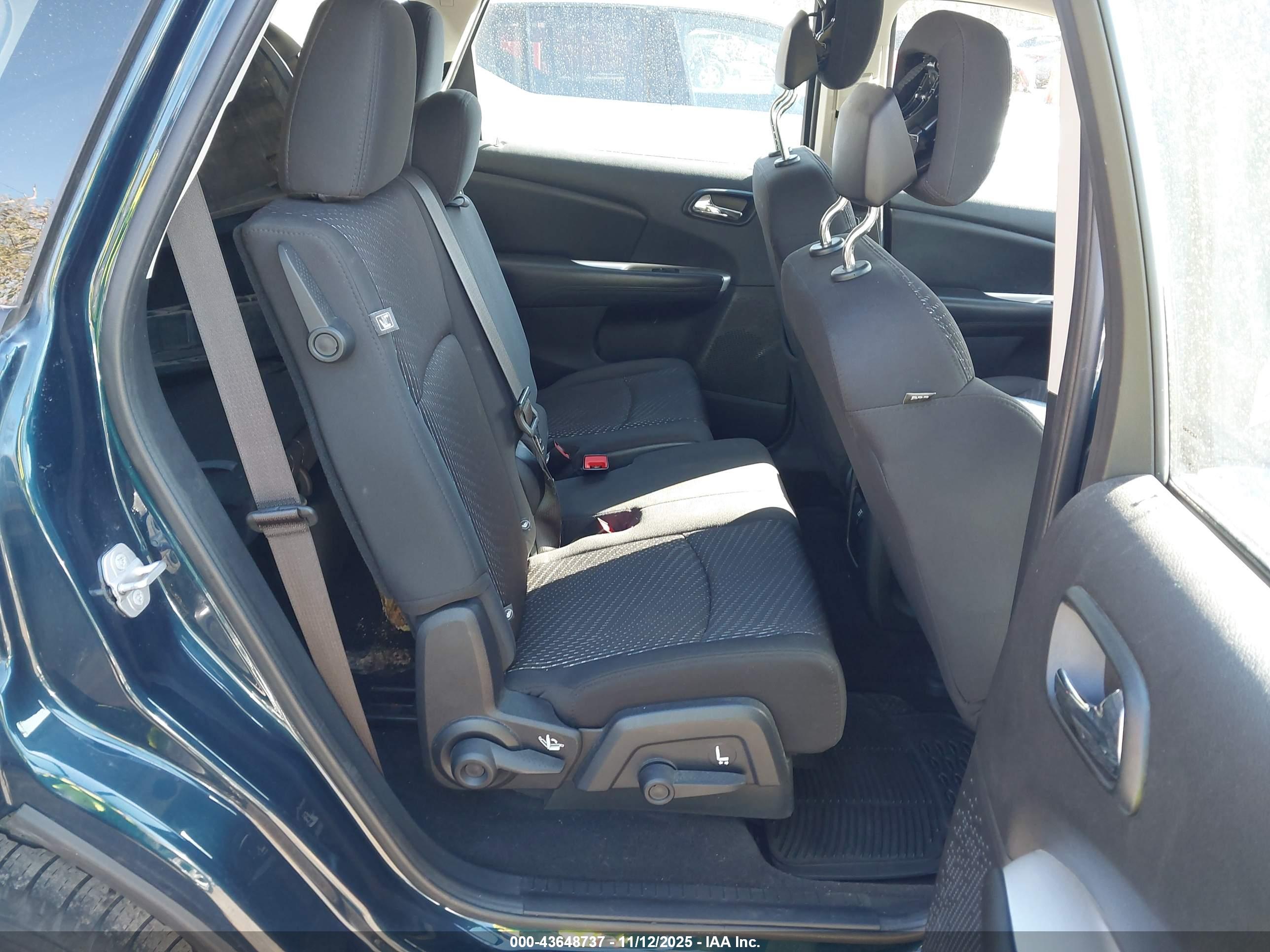 DODGE JOURNEY image 8