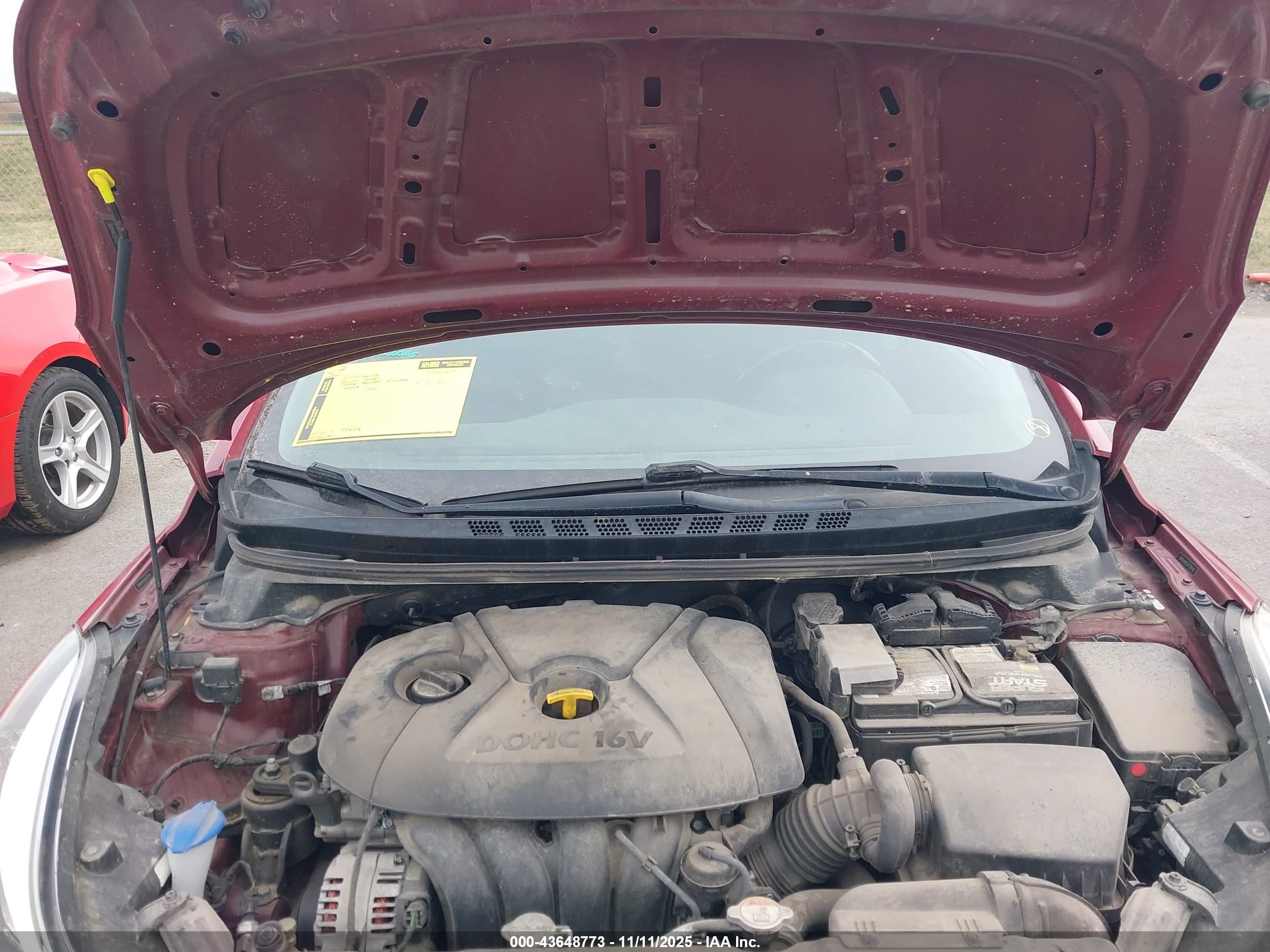 HYUNDAI ELANTRA image 10
