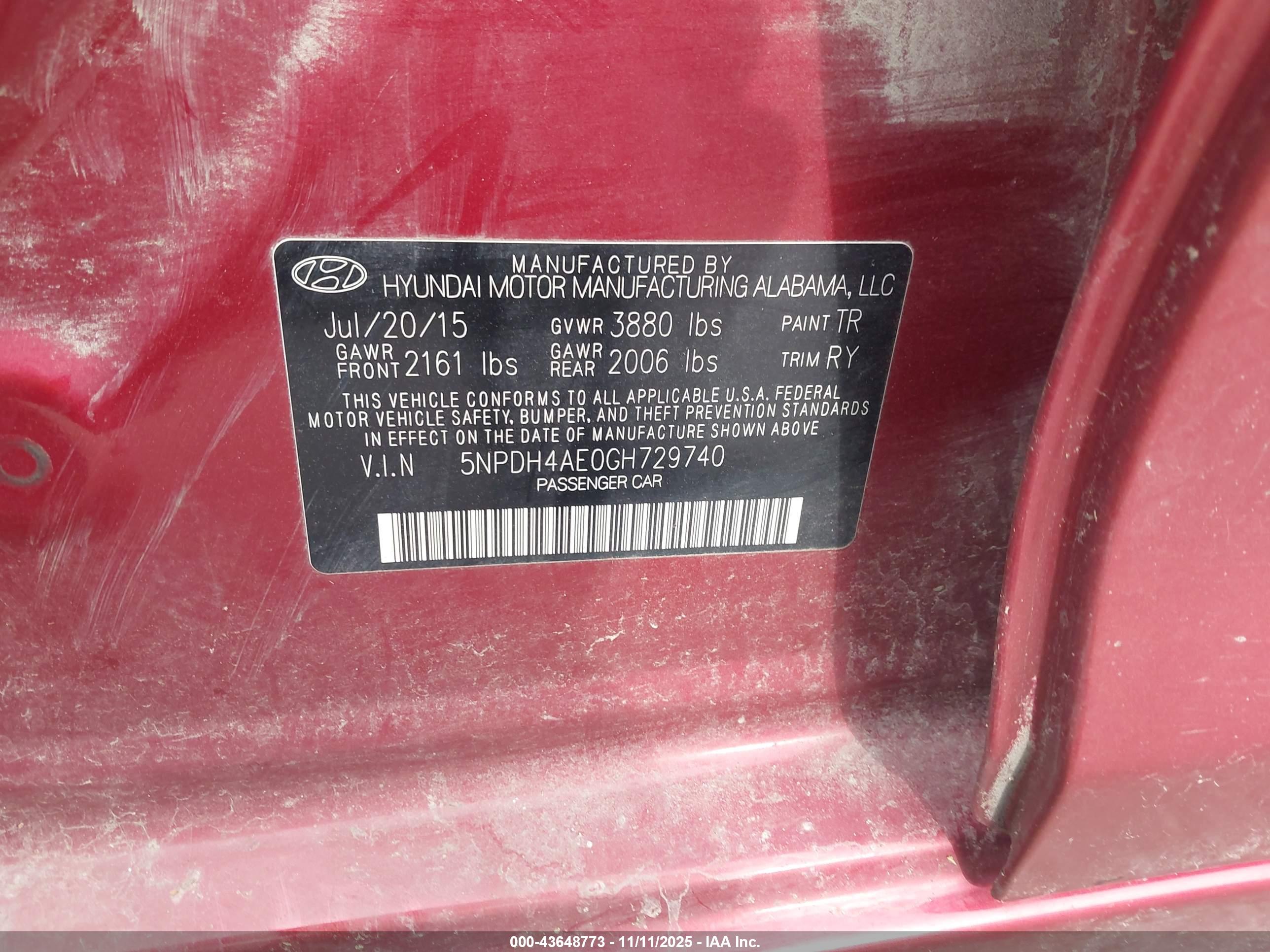 HYUNDAI ELANTRA image 9