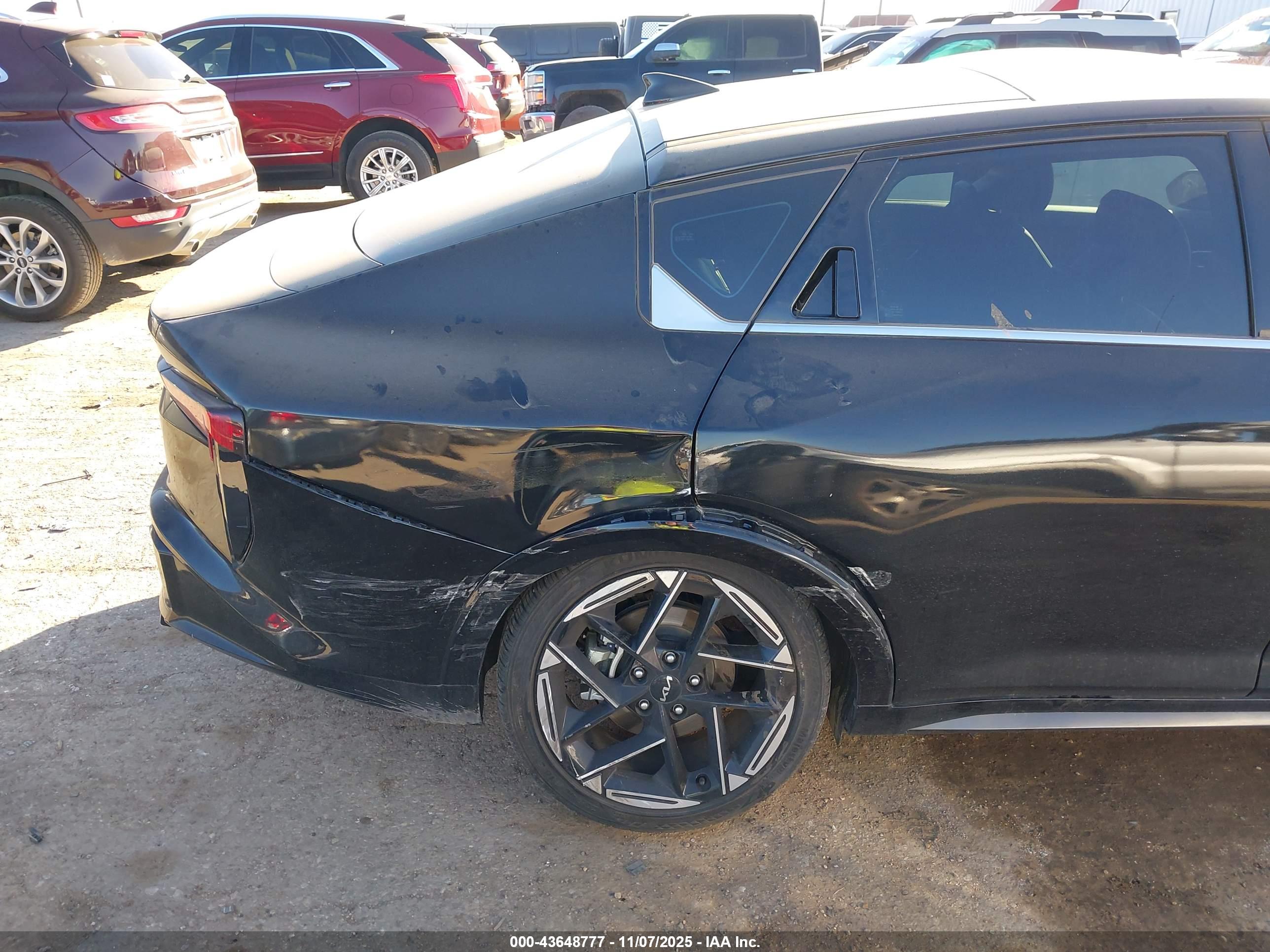 KIA K4 image 6