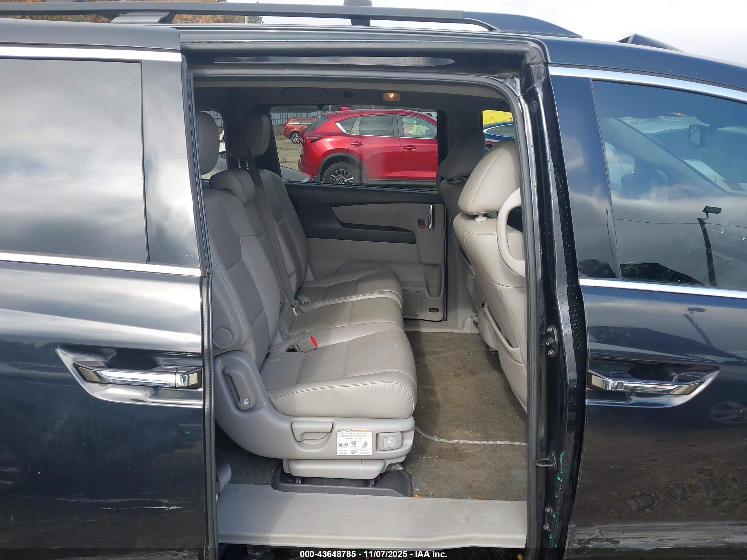 HONDA ODYSSEY image 8