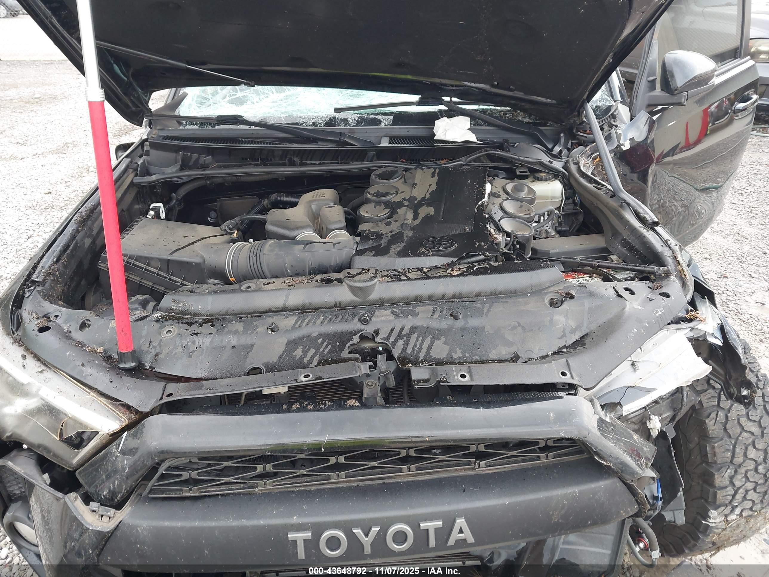 TOYOTA 4RUNNER image 10
