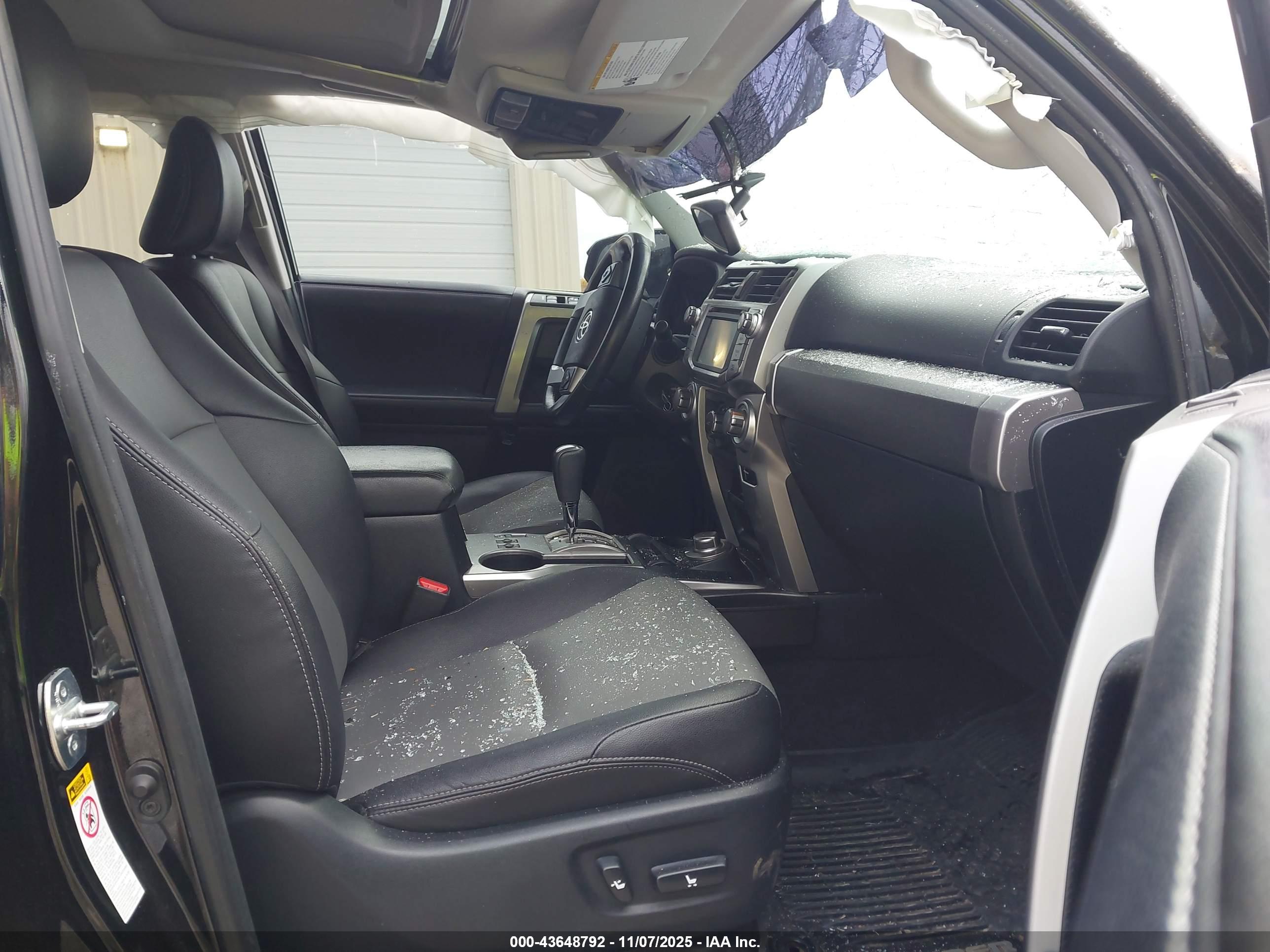 TOYOTA 4RUNNER image 5