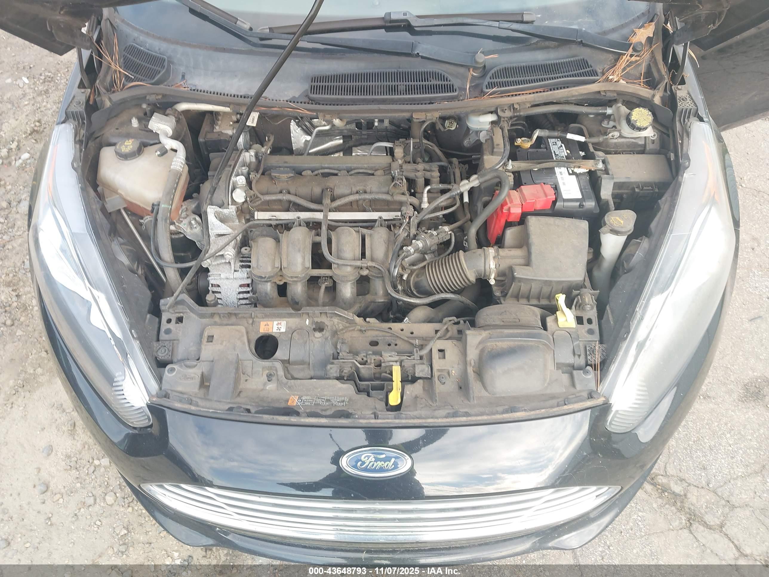 FORD FIESTA image 10