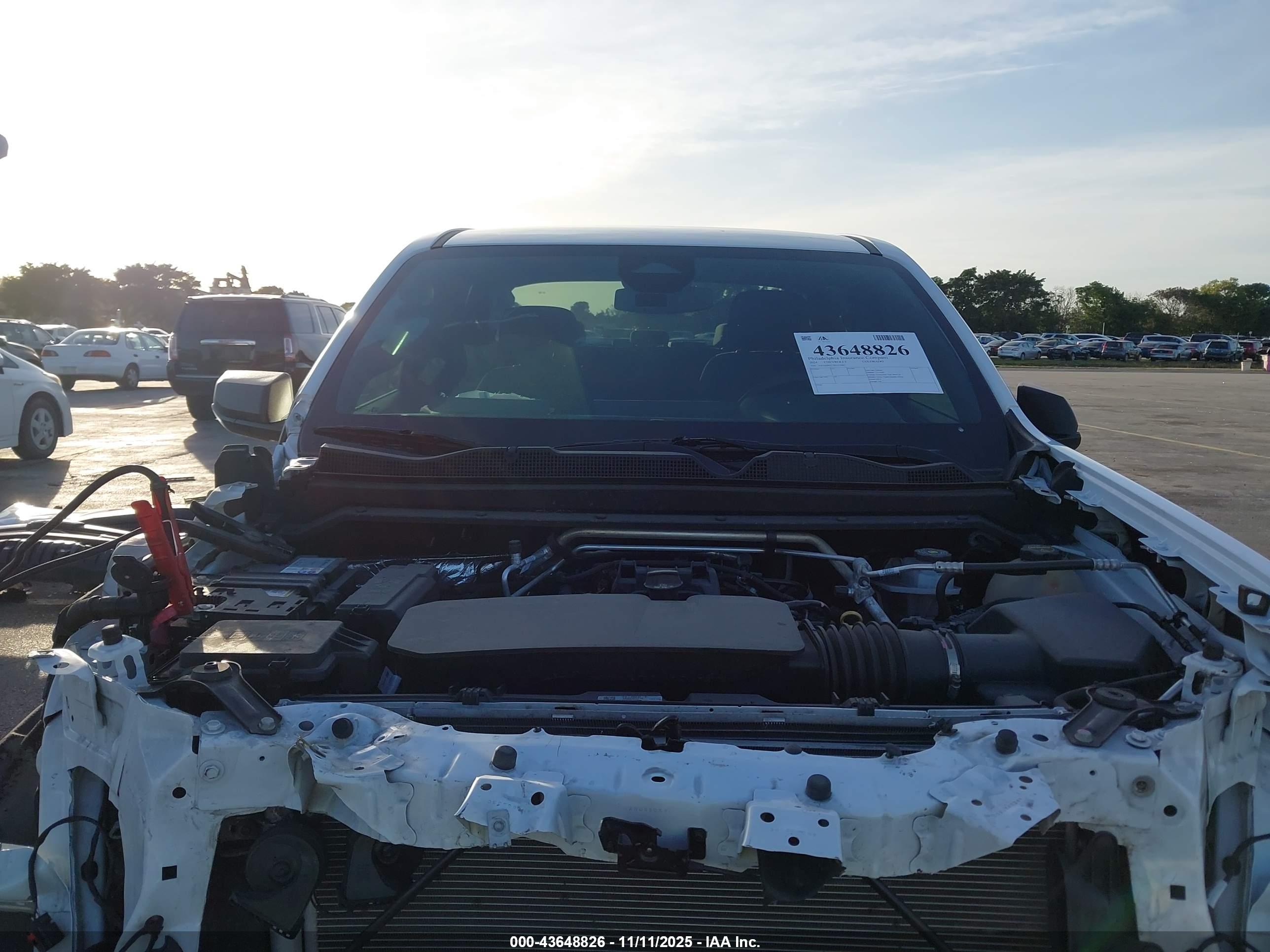 CHEVROLET COLORADO image 10