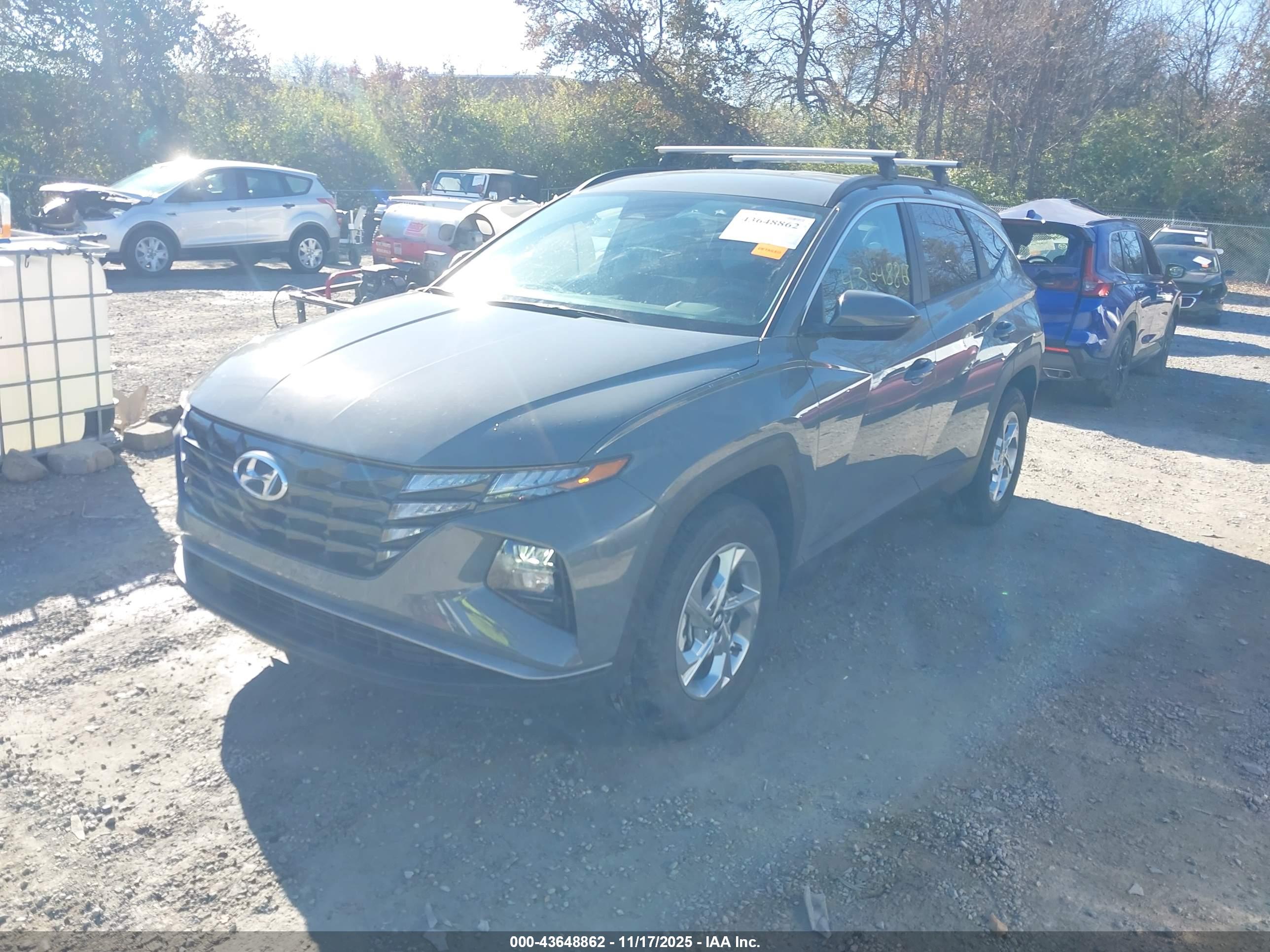 HYUNDAI TUCSON image 2