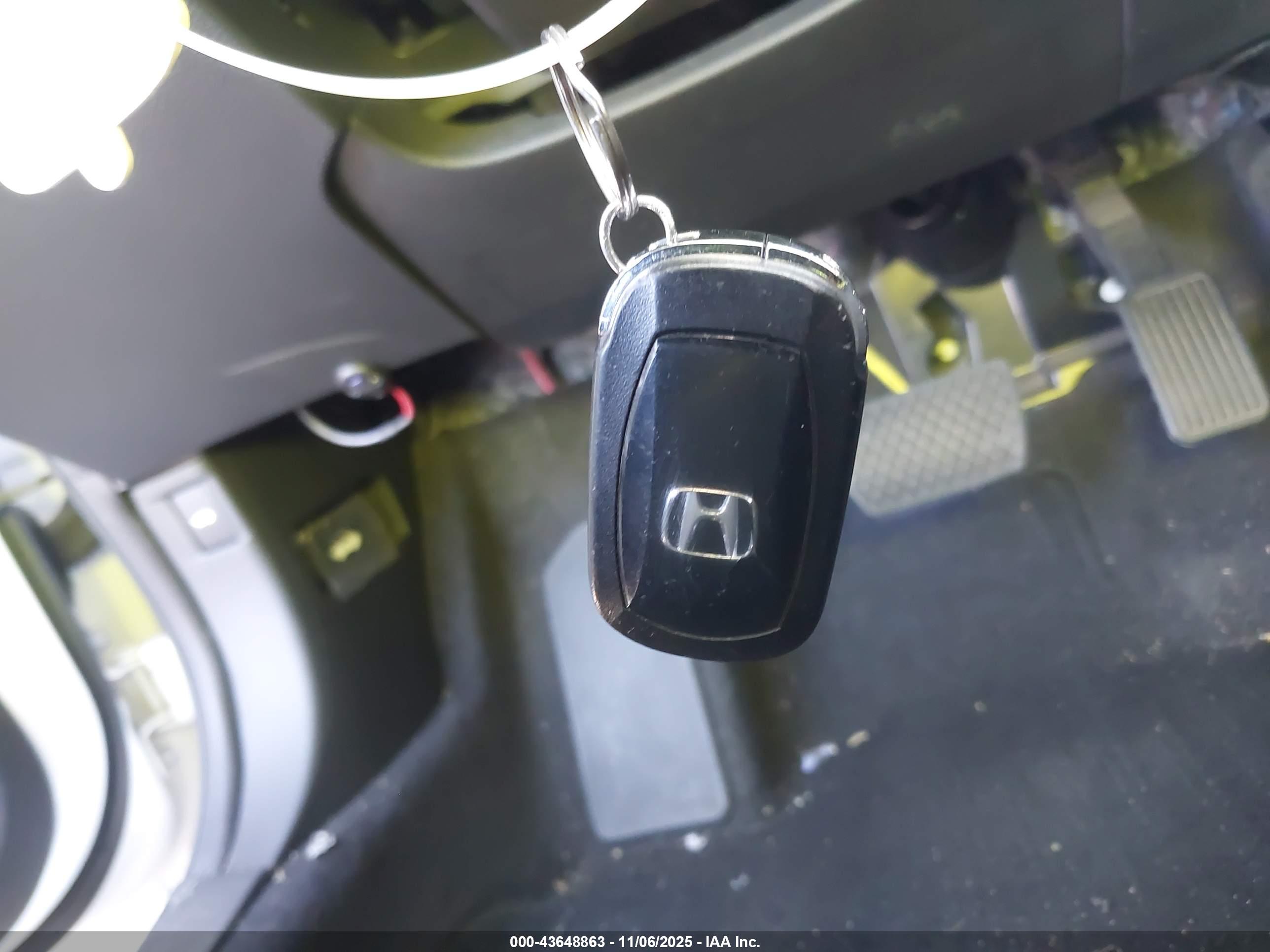 HONDA ACCORD image 11