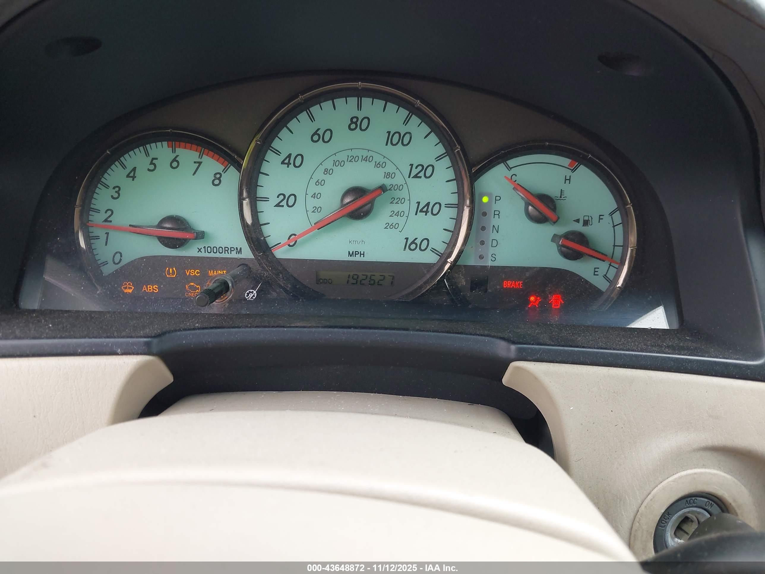 TOYOTA CAMRY image 7