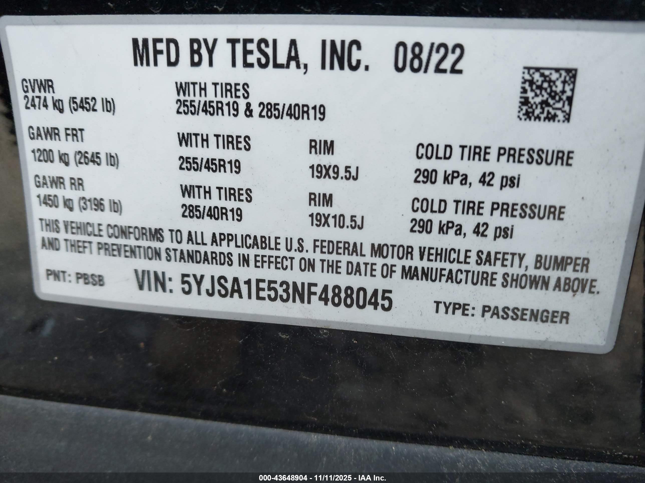 TESLA MODEL image 9