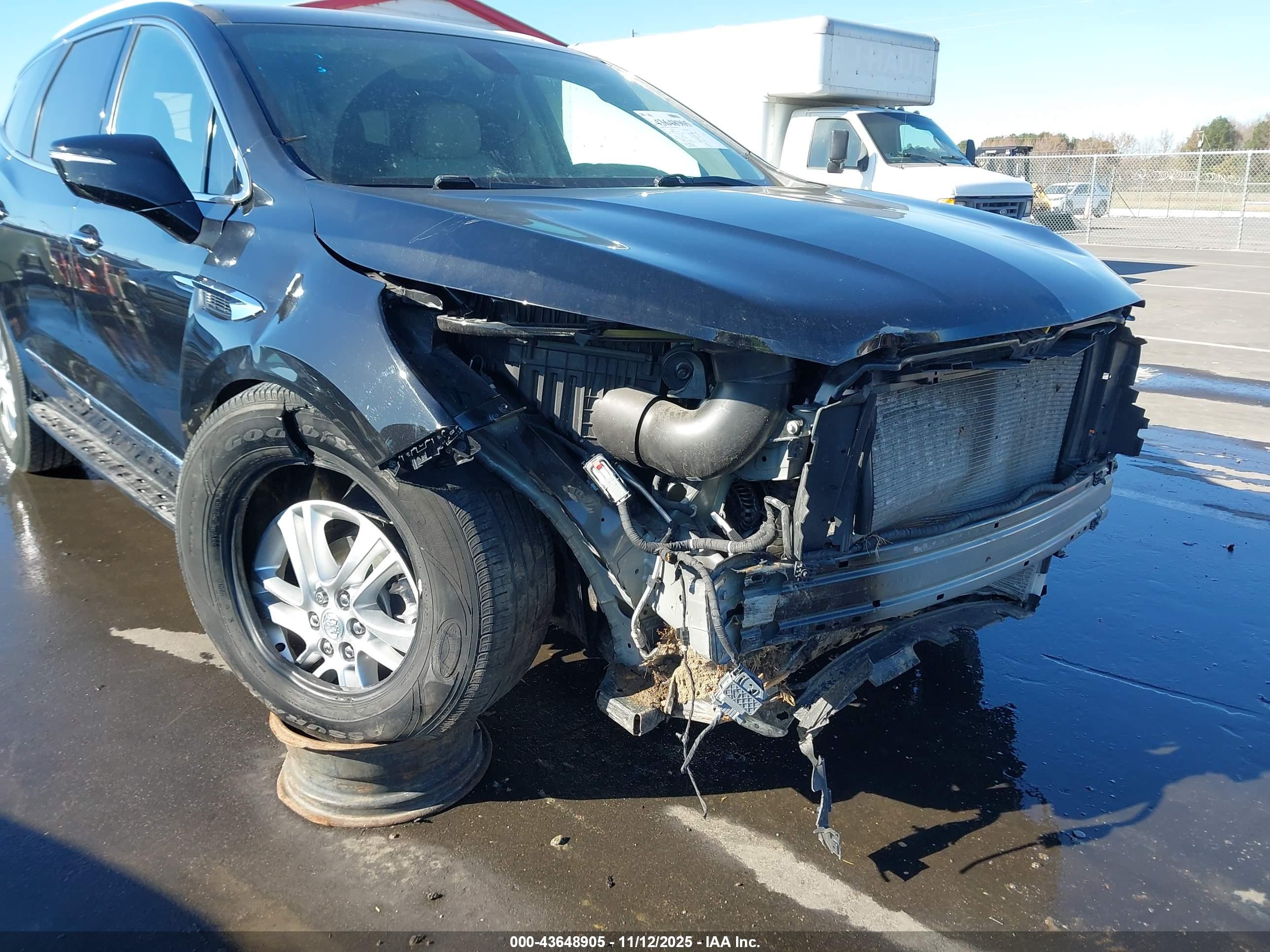 BUICK ENCLAVE image 6