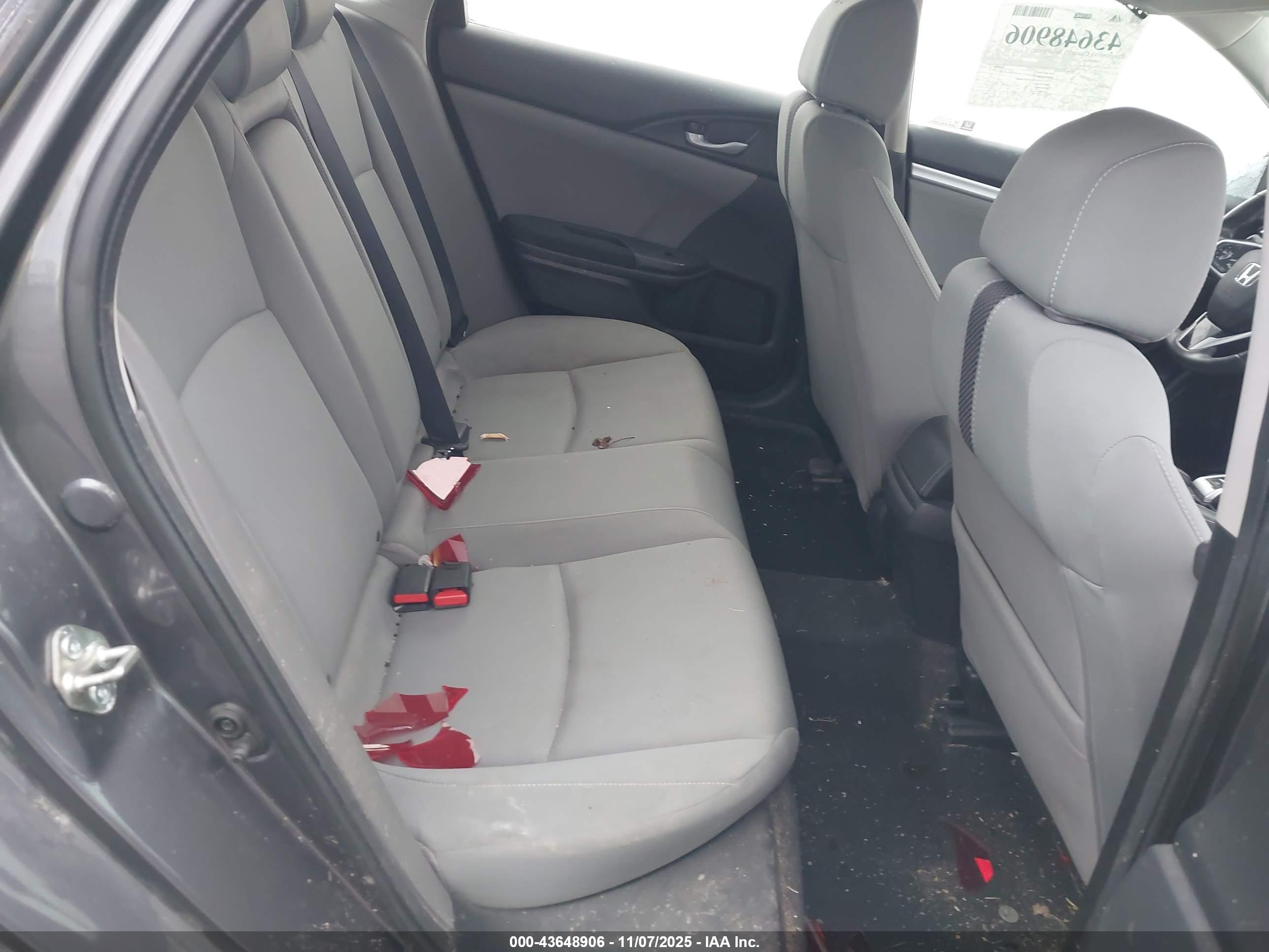 HONDA CIVIC image 8
