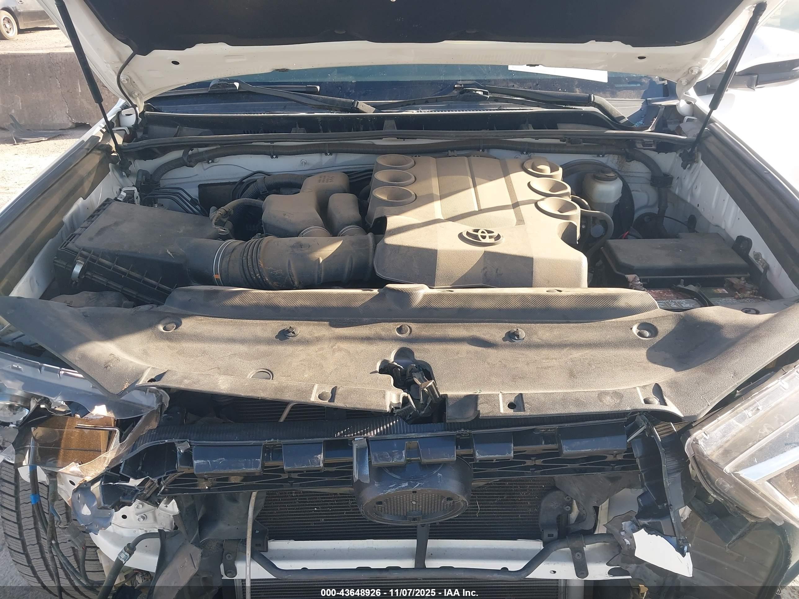 TOYOTA 4RUNNER image 10