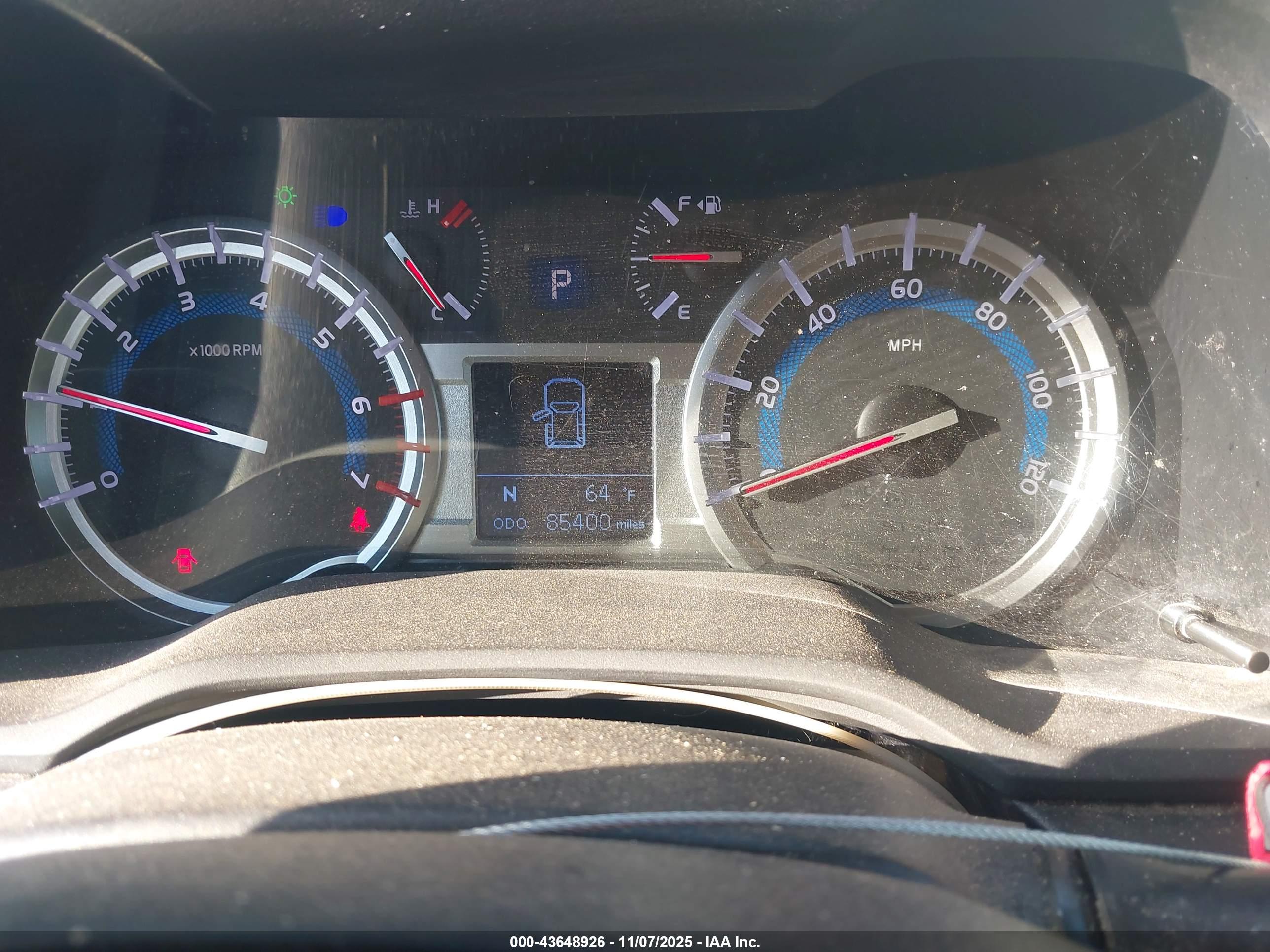 TOYOTA 4RUNNER image 7