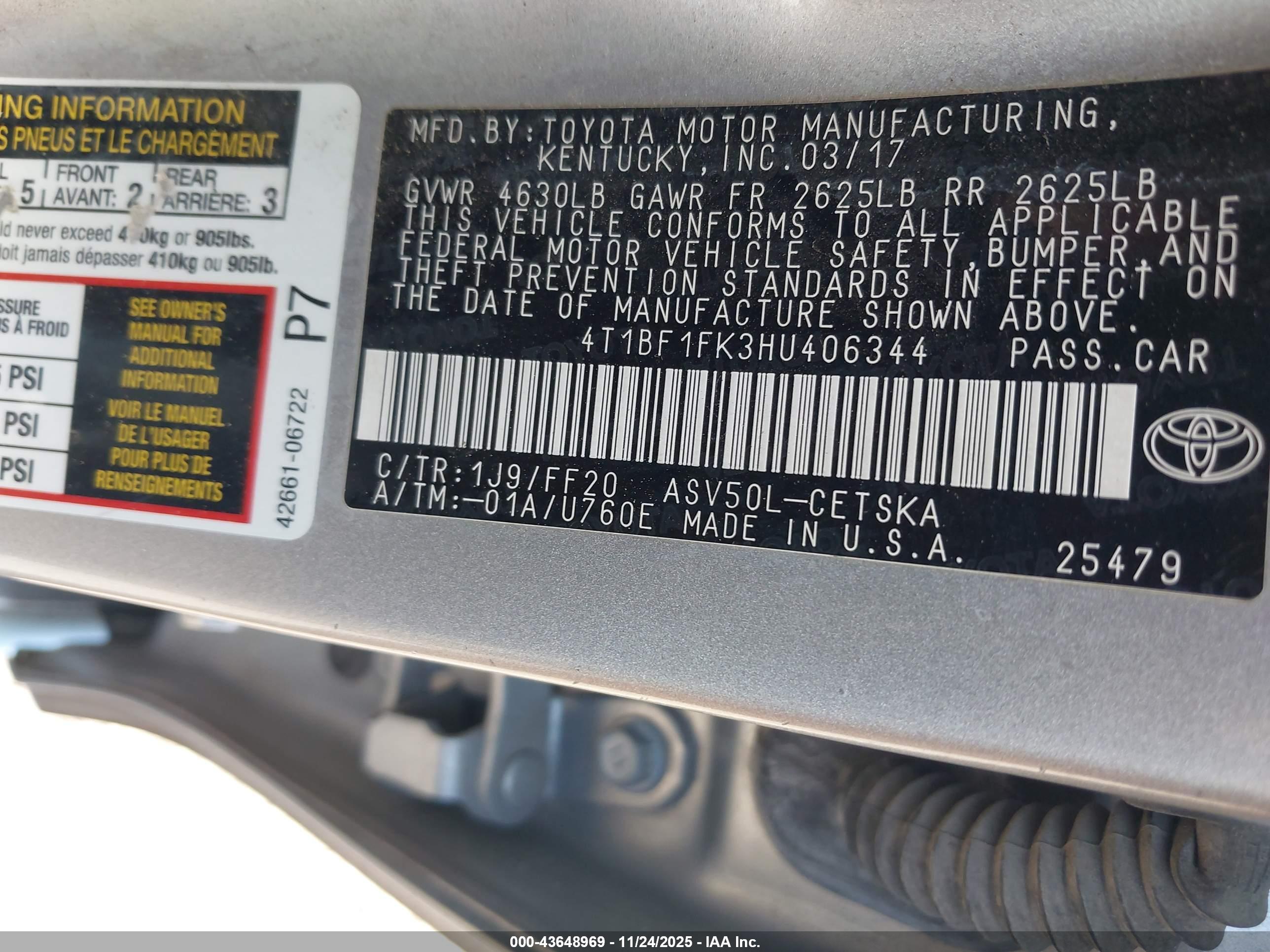 TOYOTA CAMRY image 9