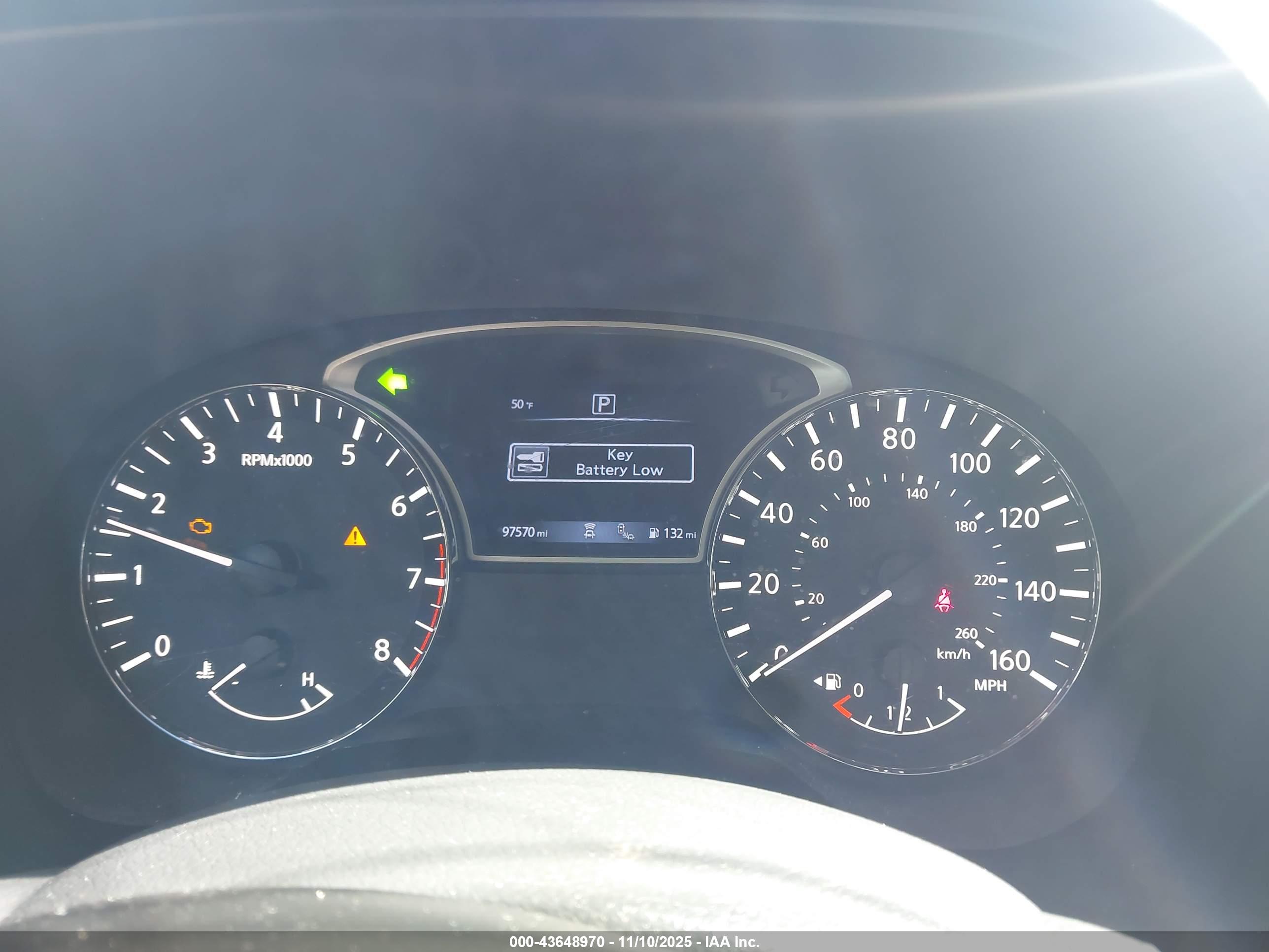 NISSAN PATHFINDER image 7