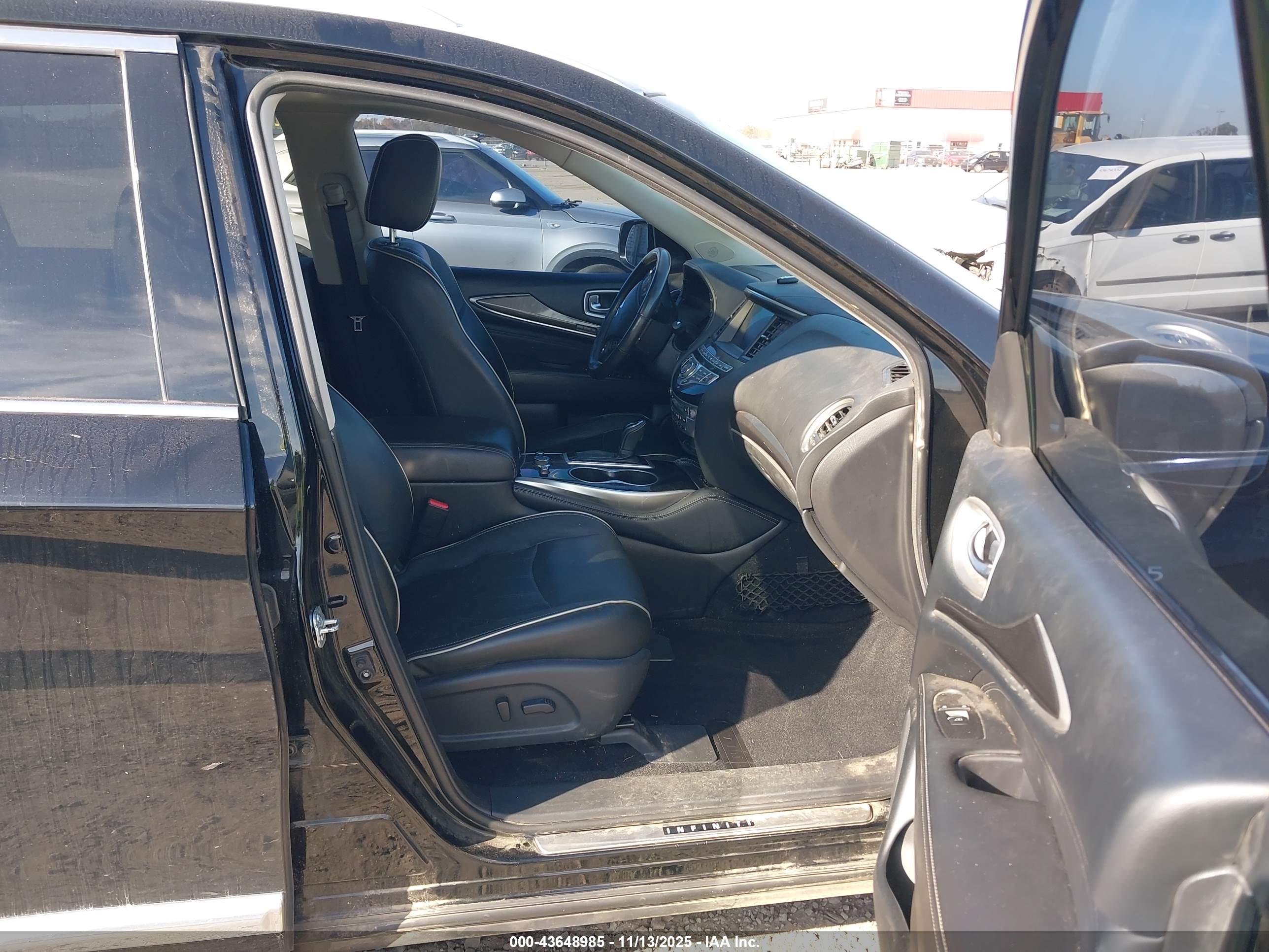 INFINITI QX60 image 5