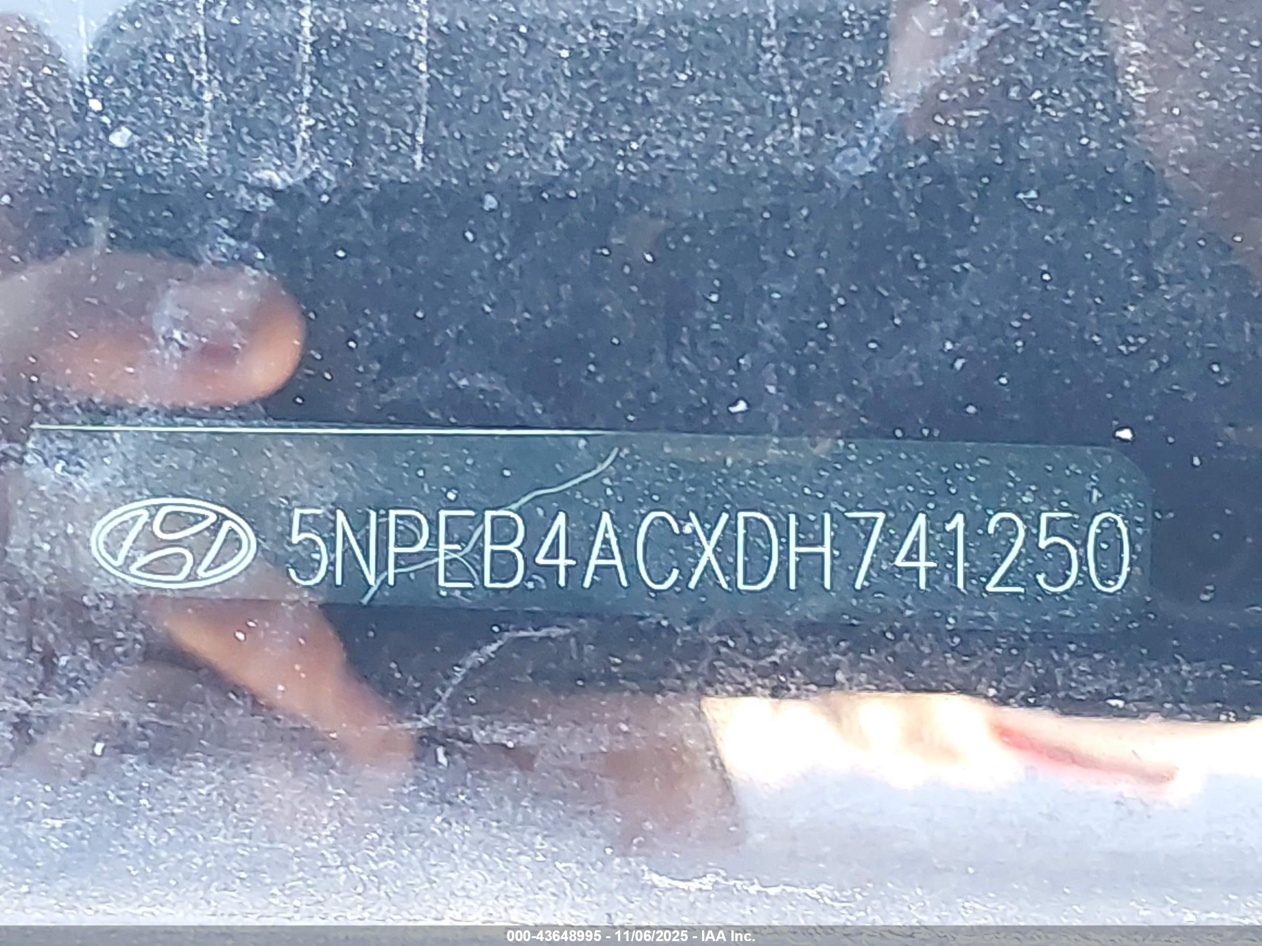 HYUNDAI SONATA image 9