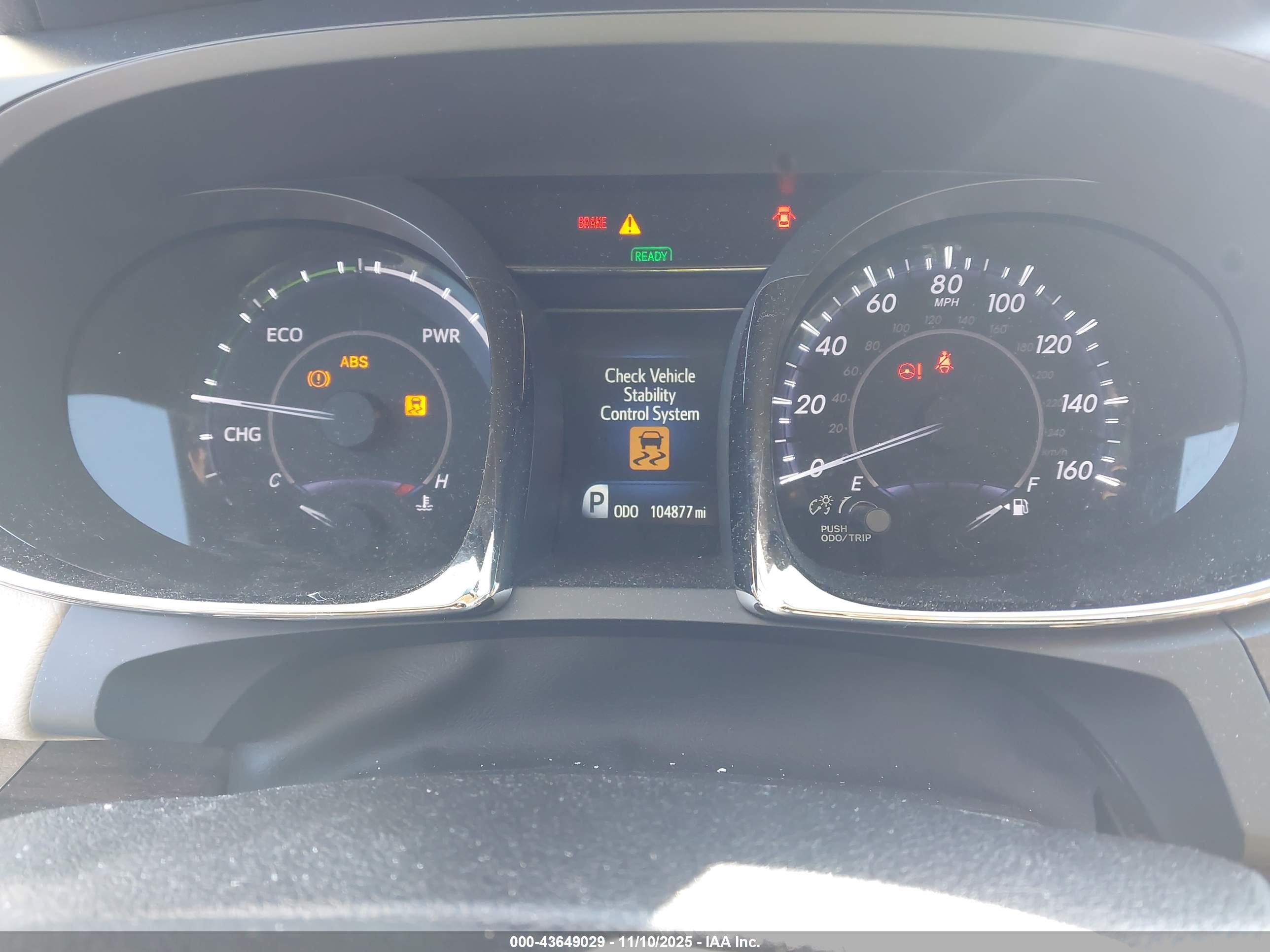 TOYOTA AVALON image 7